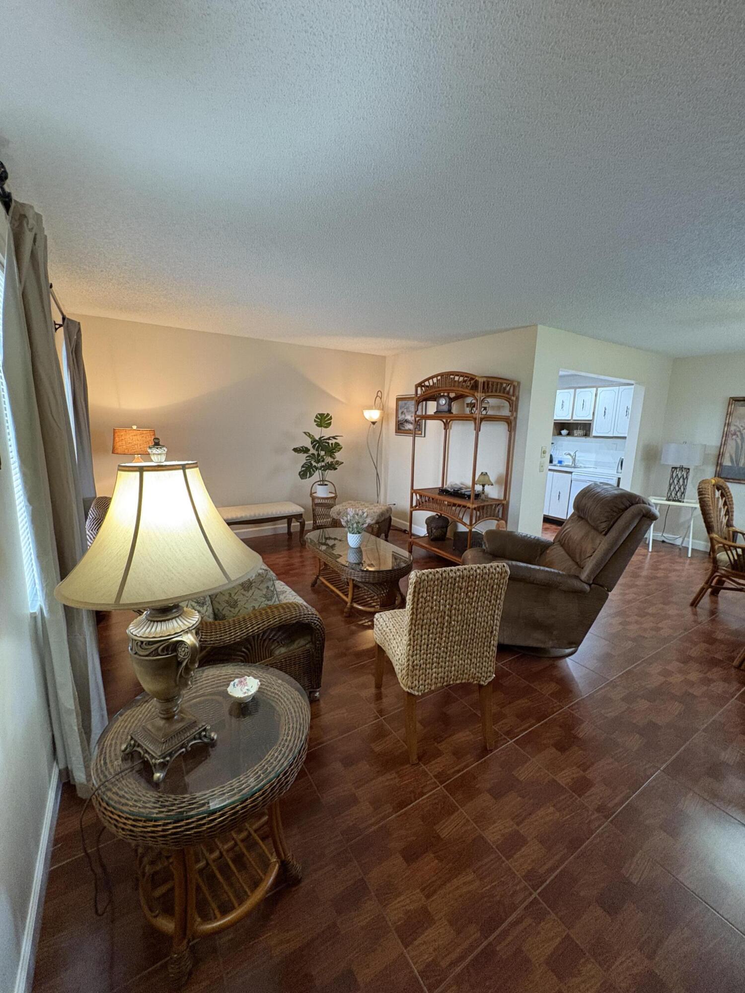 23 Flanders A Property Photo 4