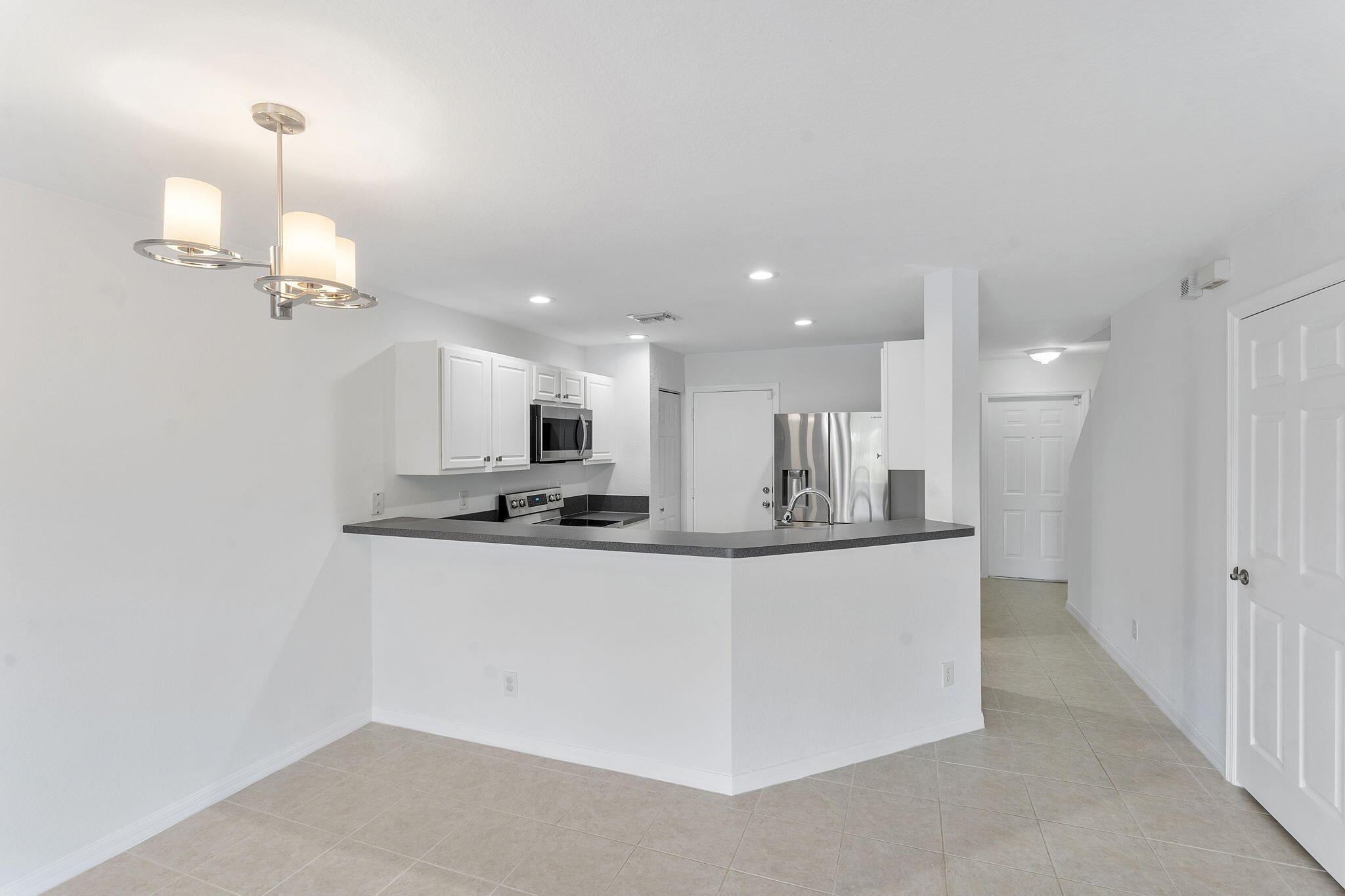 16129 Sierra Palms Drive Property Photo 7