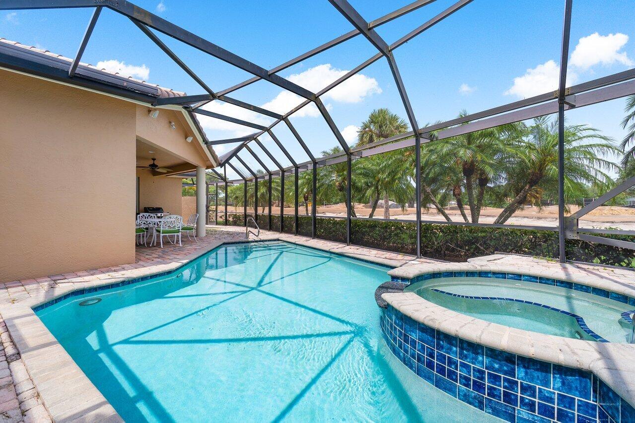 8161 Quail Meadow Way Property Photo 18