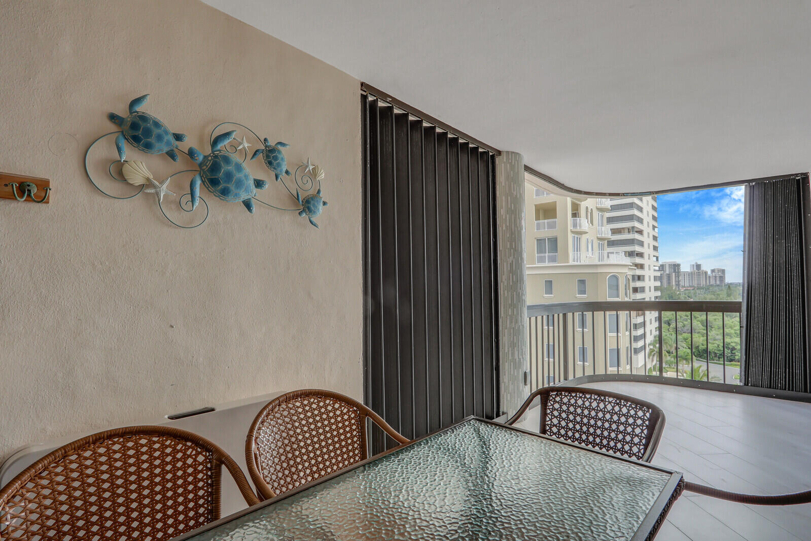 5380 N Ocean Drive 9a Property Photo 22
