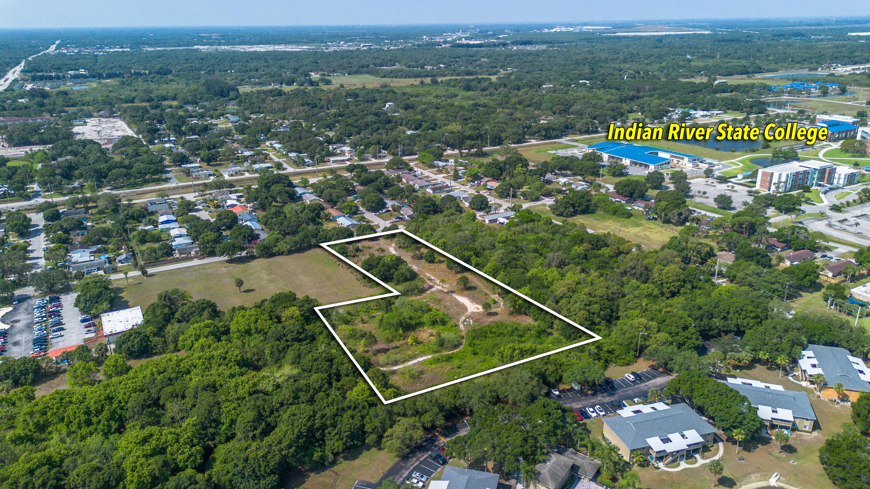 2205 S Stanton Avenue Property Photo 6