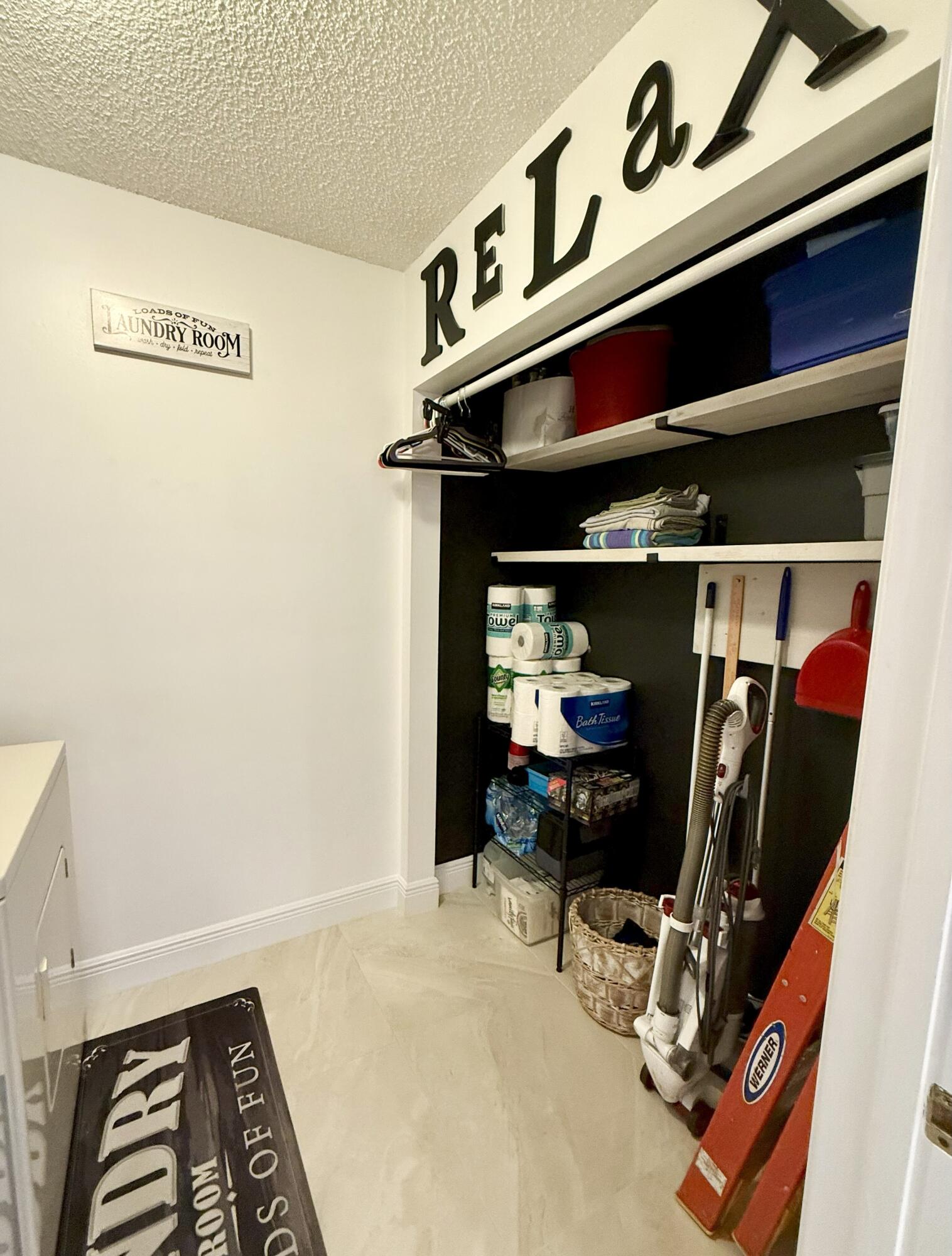 702 Wingfoot Drive D Property Photo 14