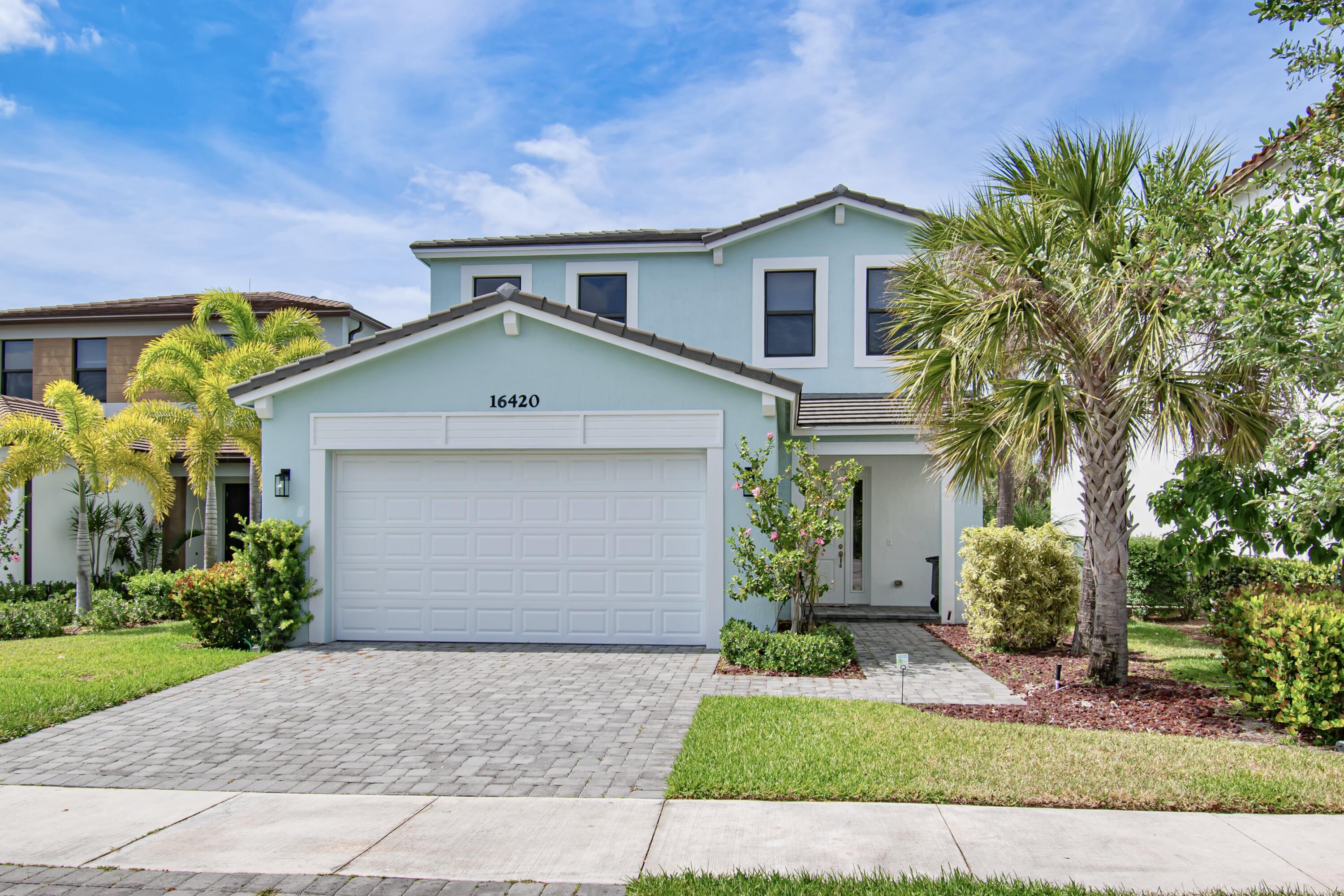 16420 Sandy Shore Drive Property Photo 1