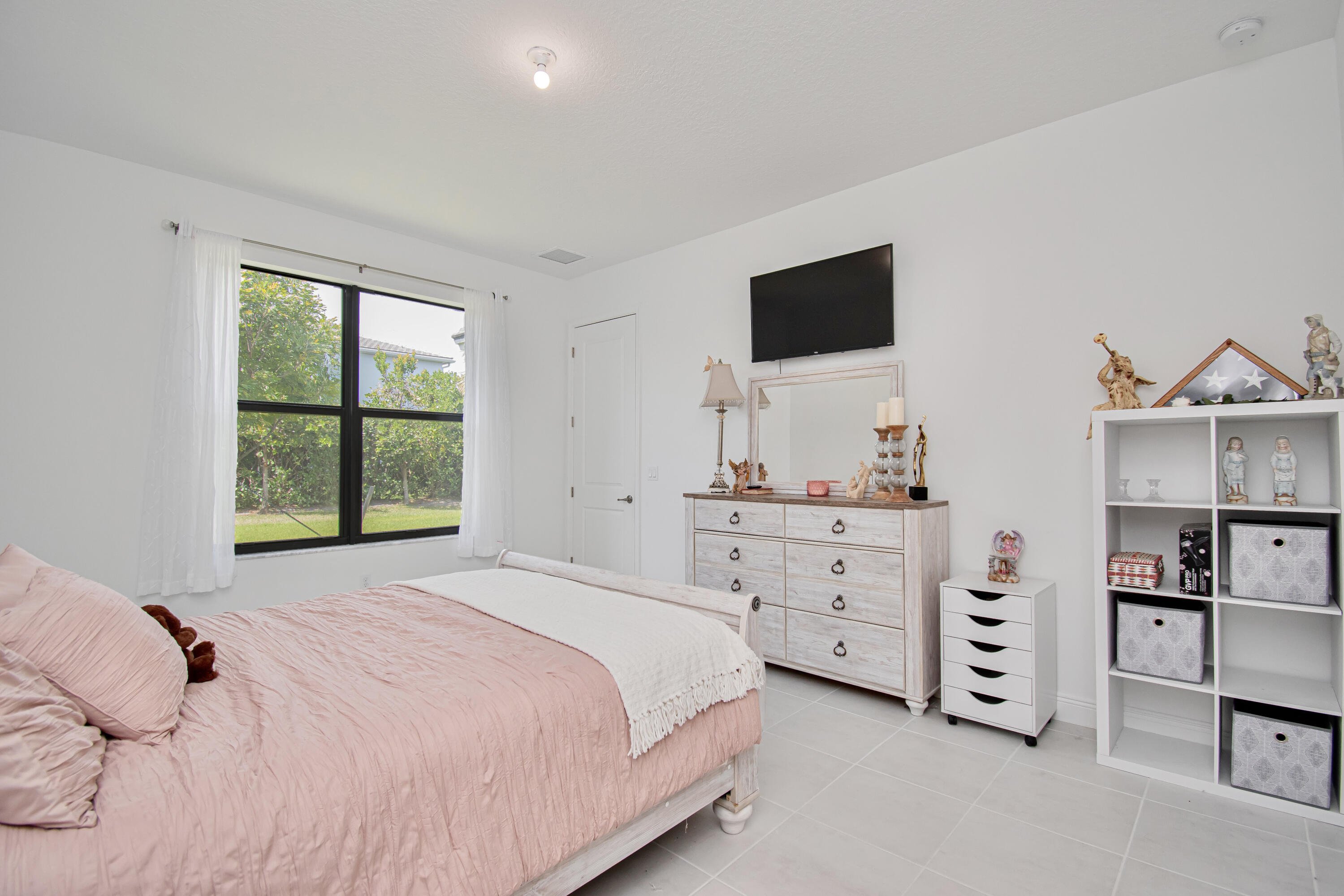 16420 Sandy Shore Drive Property Photo 12