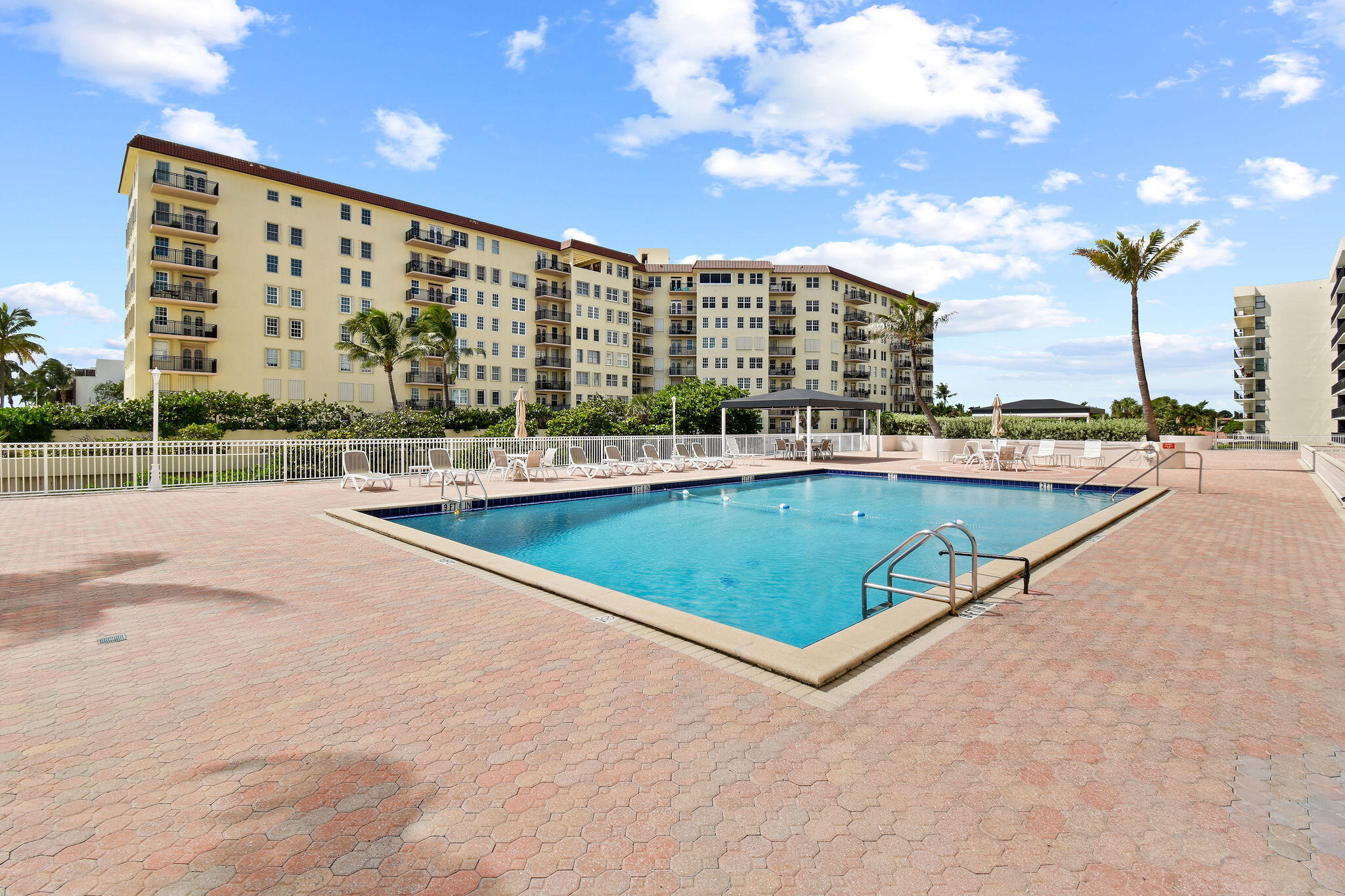 3460 S Ocean Boulevard 510 Property Photo 32
