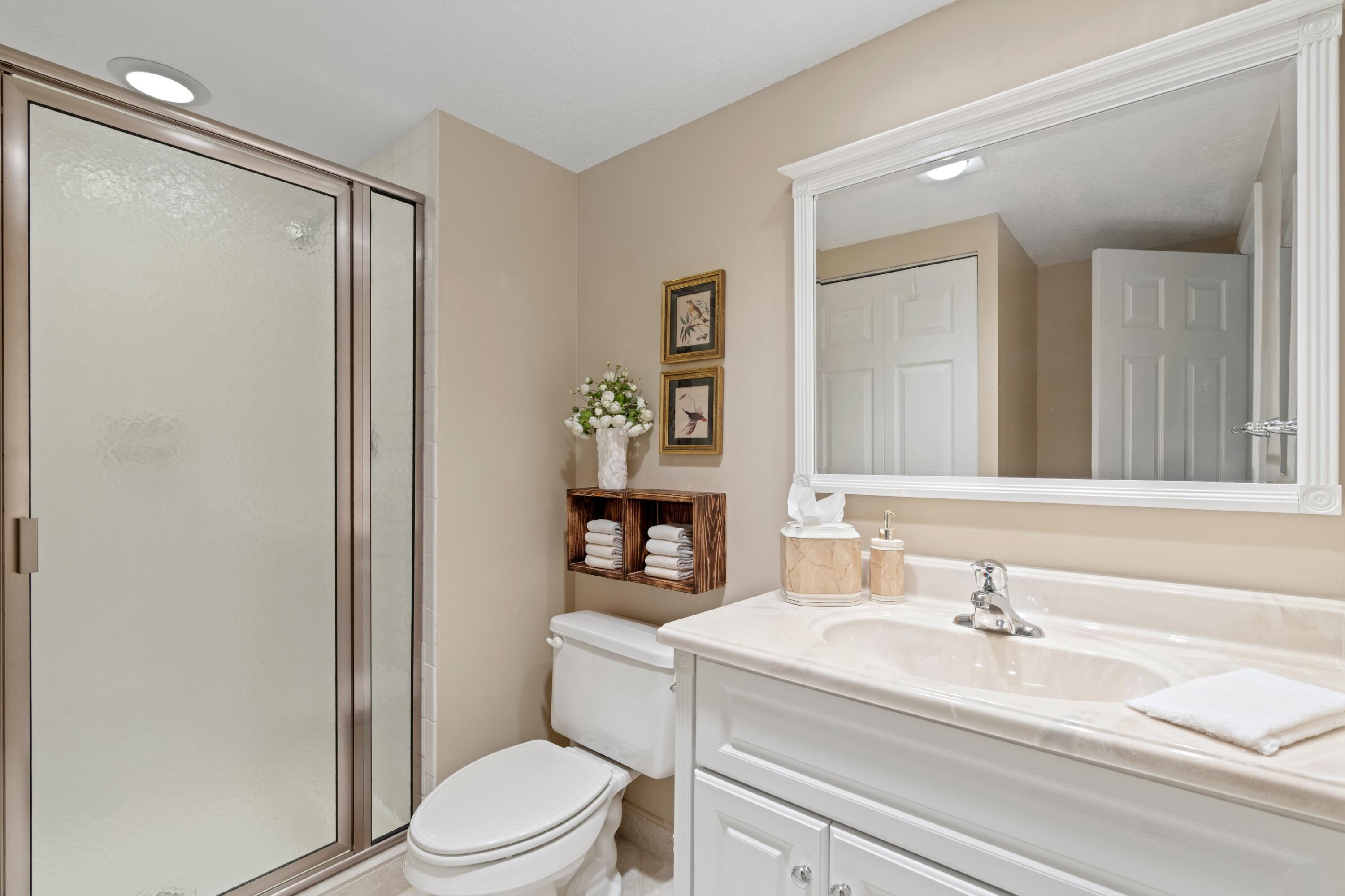21734 Arriba Real 32b Property Photo 16