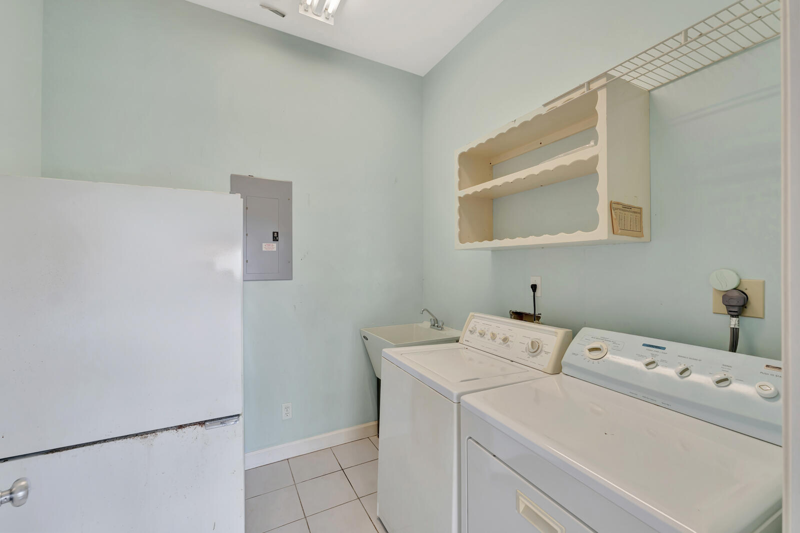 3655 Flamingo Drive Property Photo 24