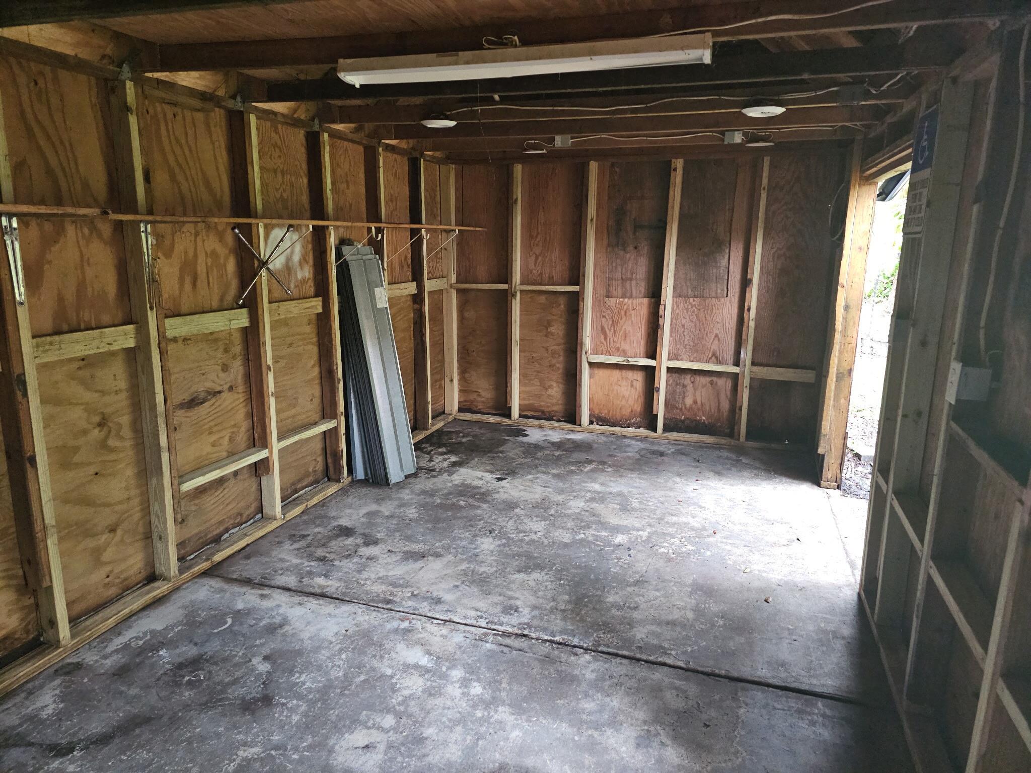 1806 Sw 2 Avenue Property Photo 27