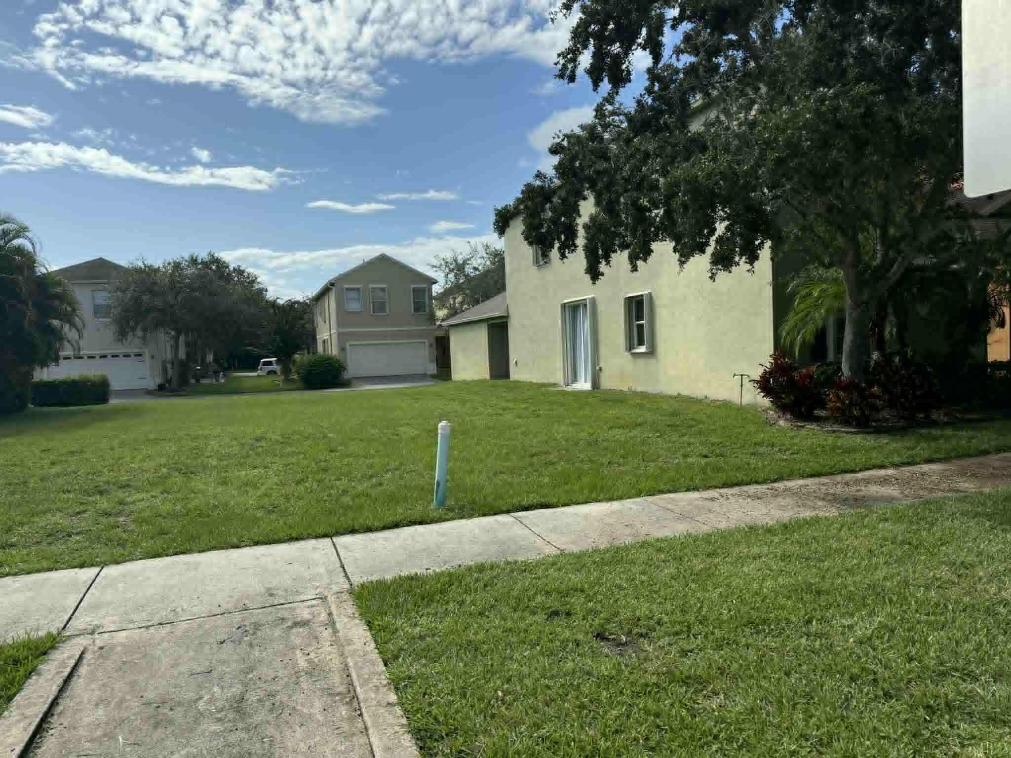 2527 Se Ruskin Drive Property Photo 4