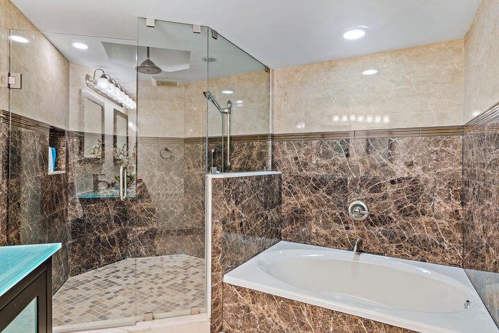 3560 S Ocean Boulevard 200 Property Photo 6
