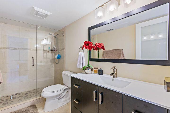 3560 S Ocean Boulevard 200 Property Photo 9