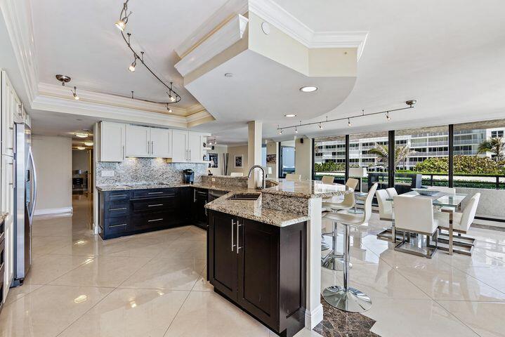 3560 S Ocean Boulevard 200 Property Photo 19