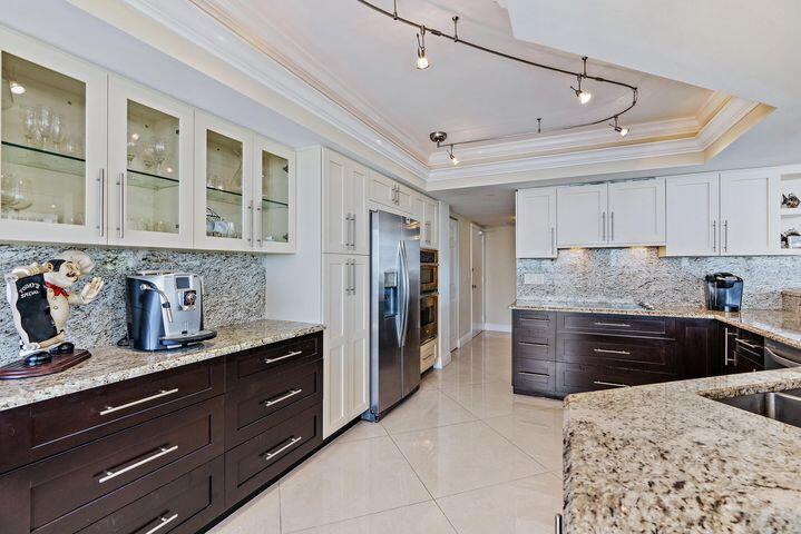 3560 S Ocean Boulevard 200 Property Photo 20