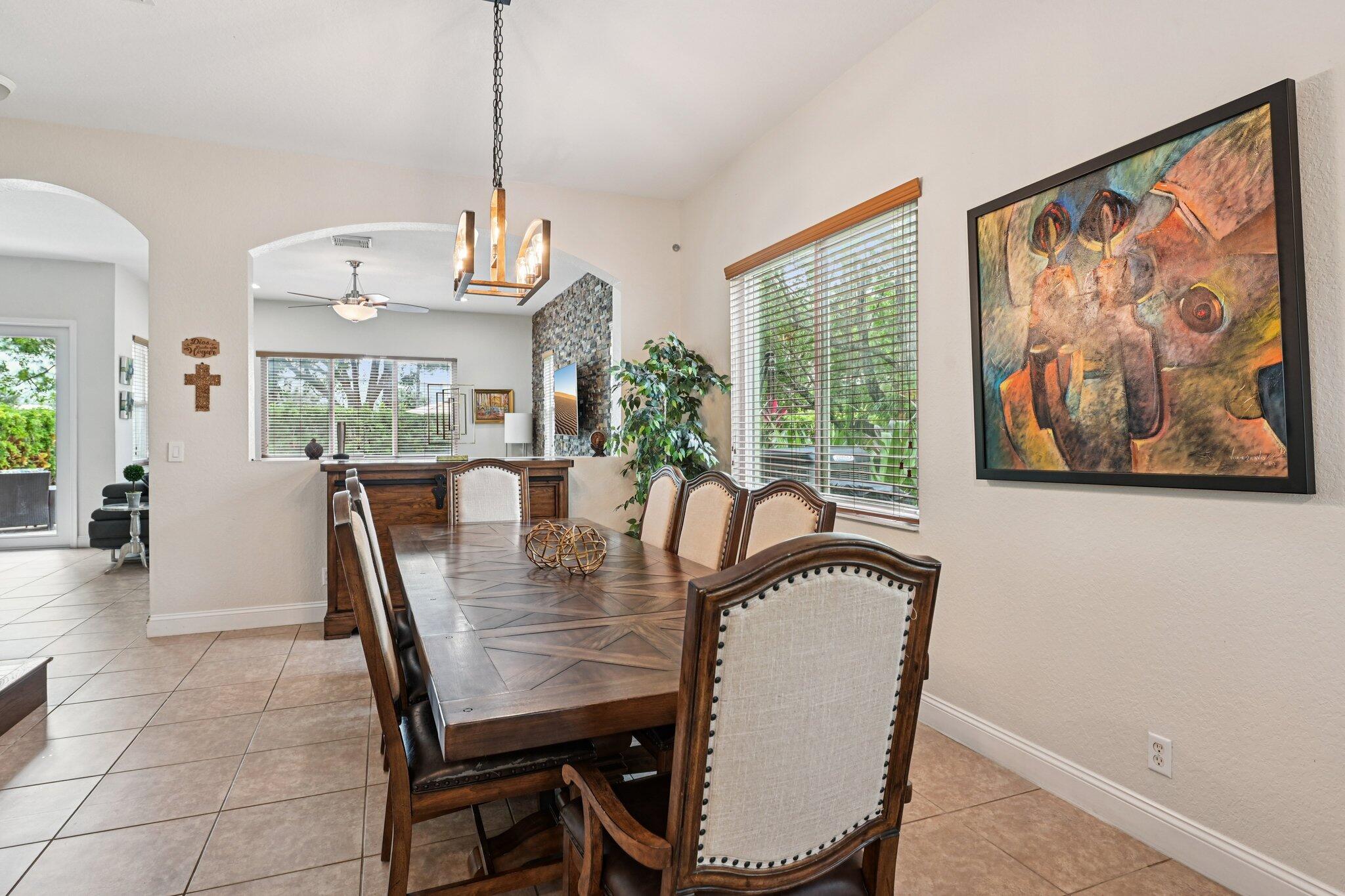553 Gazetta Way Property Photo 7