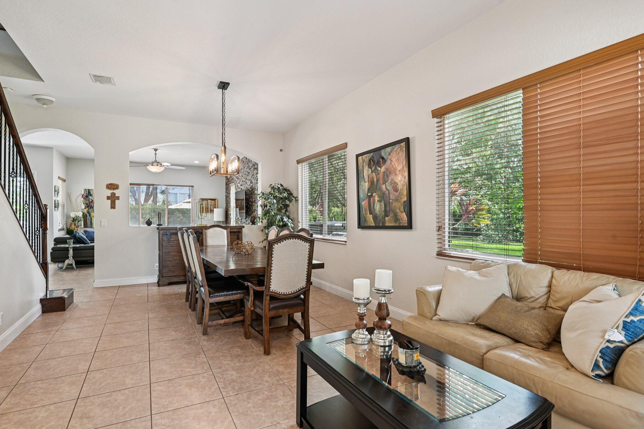 553 Gazetta Way Property Photo 8
