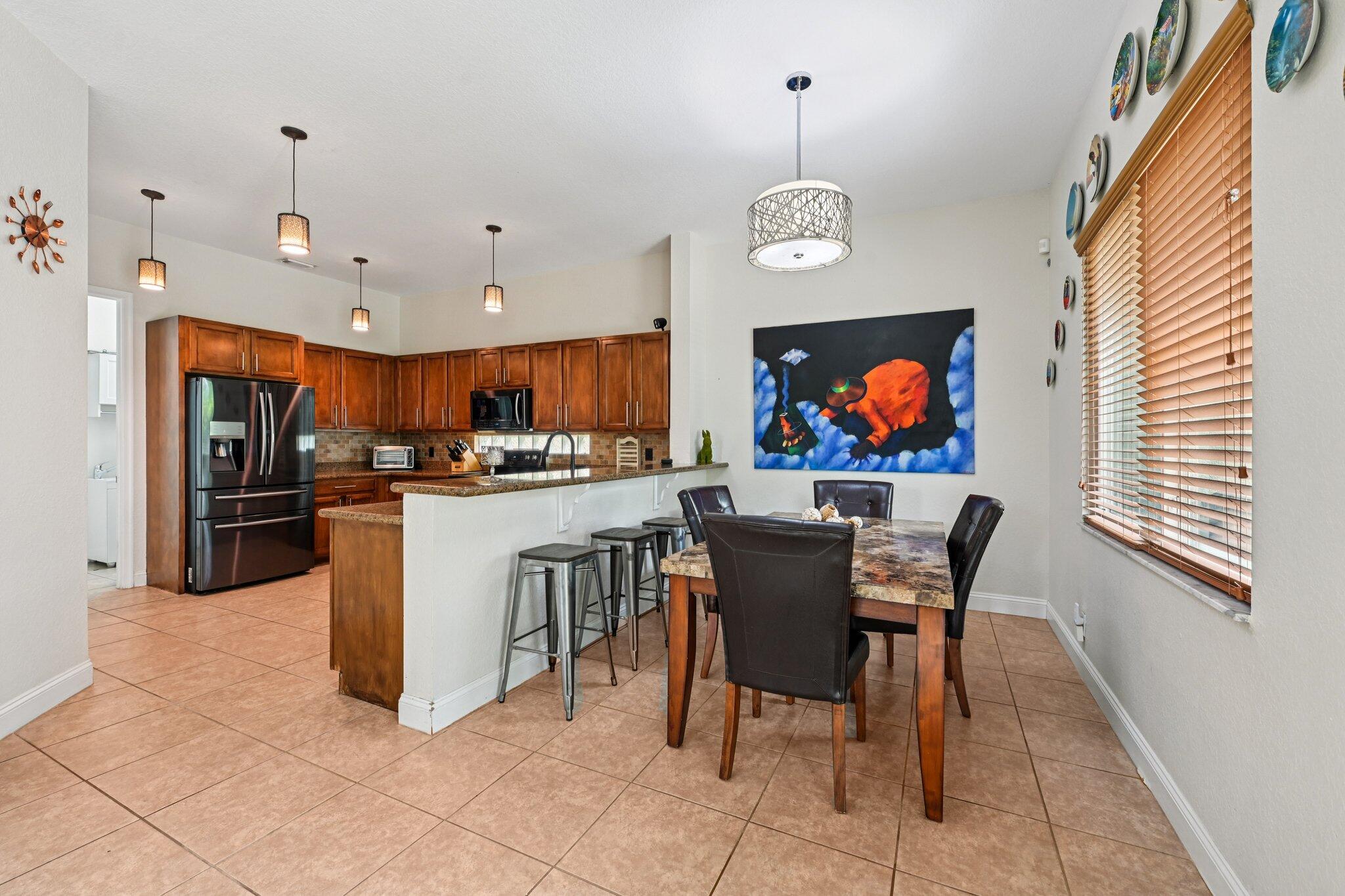 553 Gazetta Way Property Photo 12