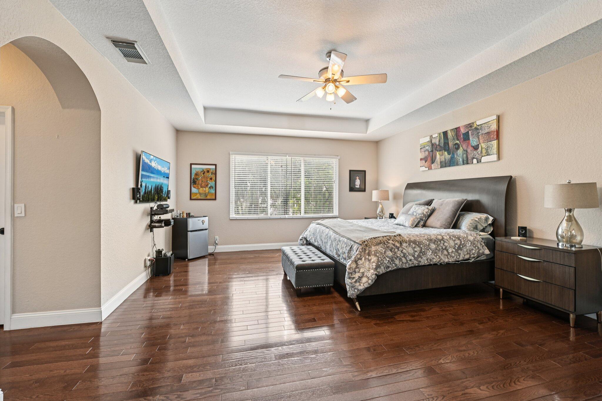 553 Gazetta Way Property Photo 36