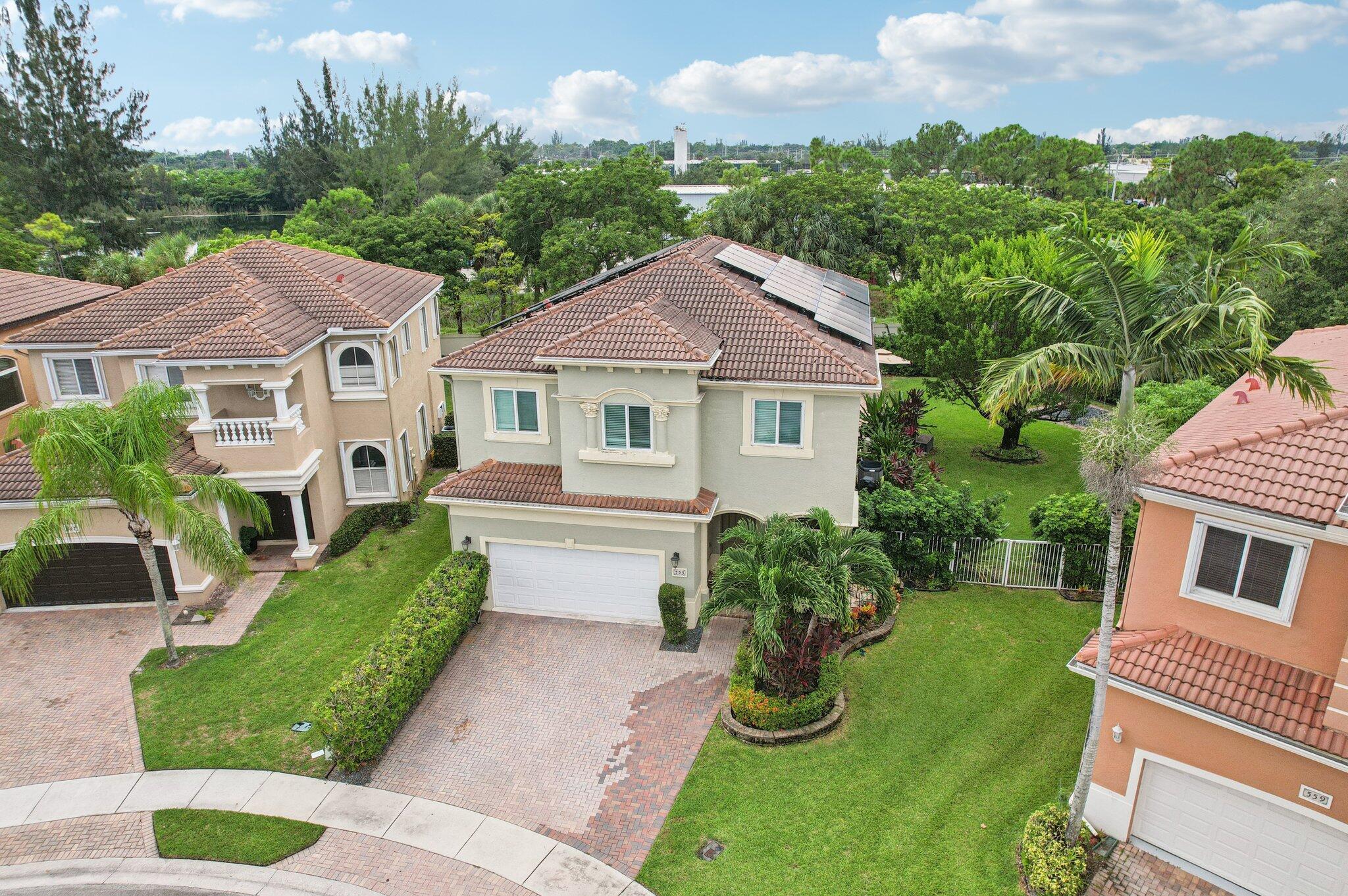 553 Gazetta Way Property Photo 47