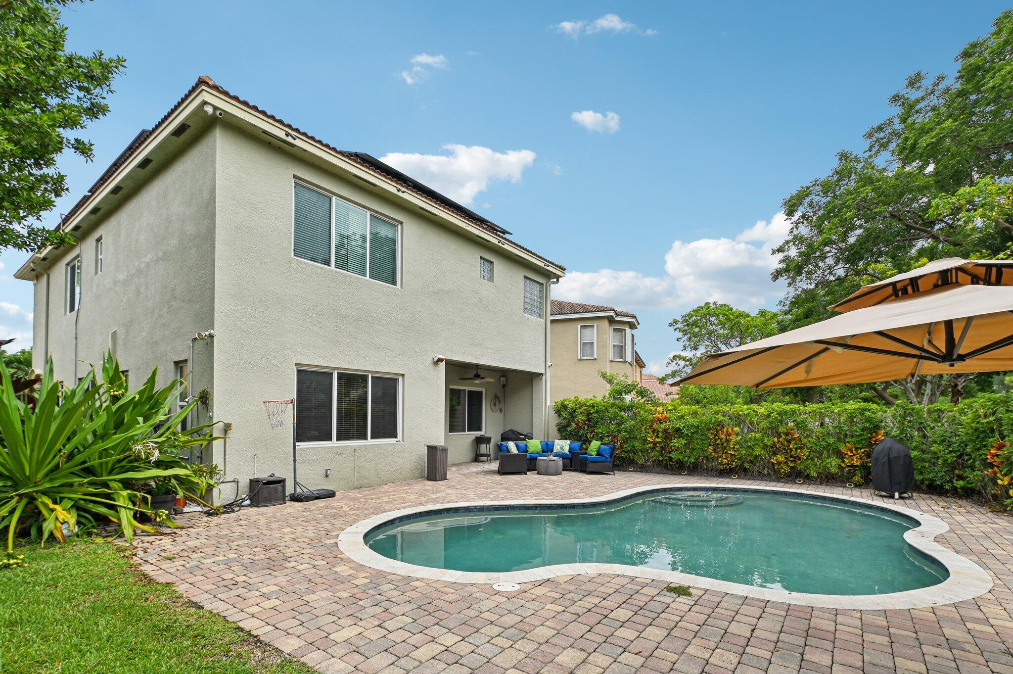 553 Gazetta Way Property Photo 54