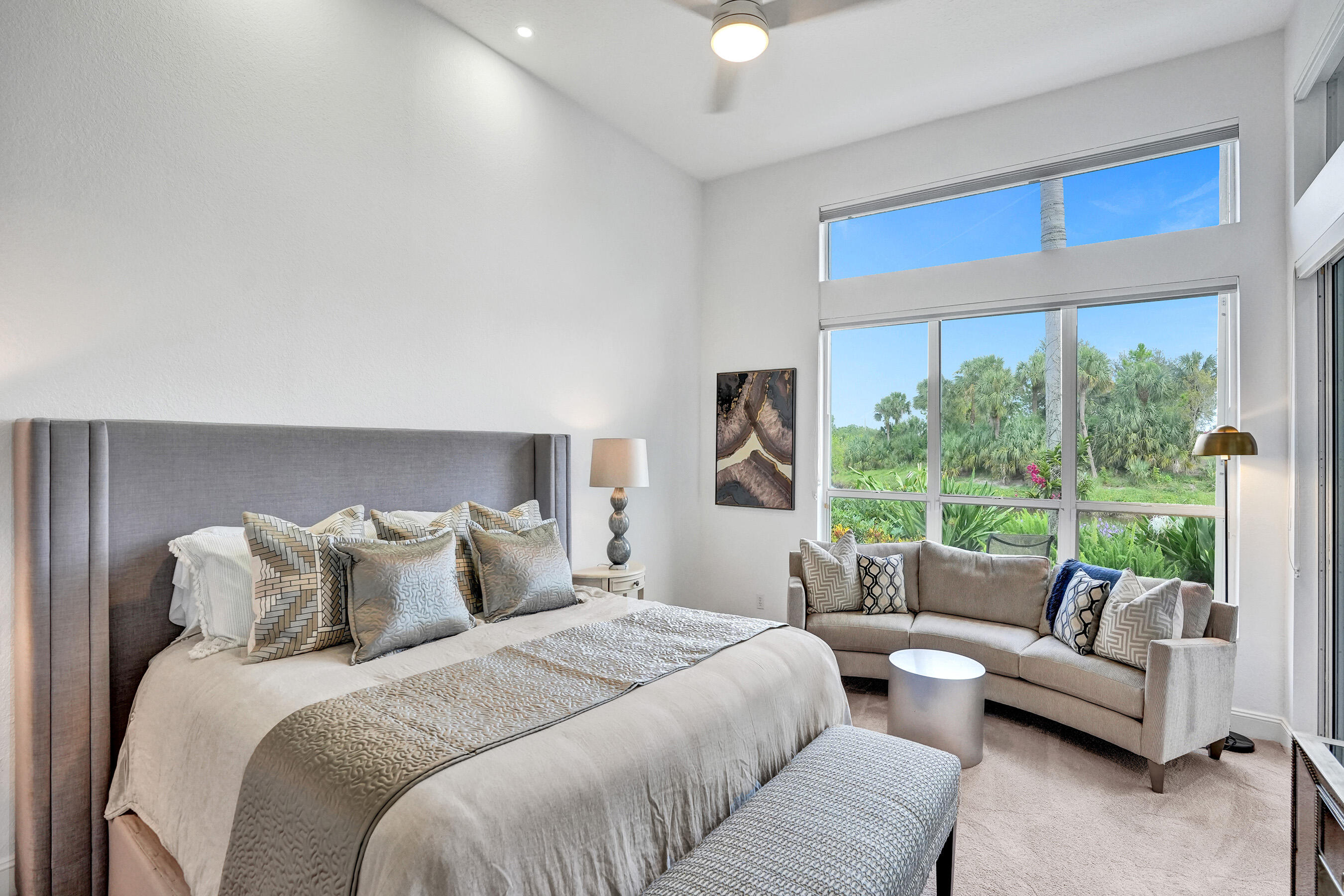 251 Isle Way Property Photo 16