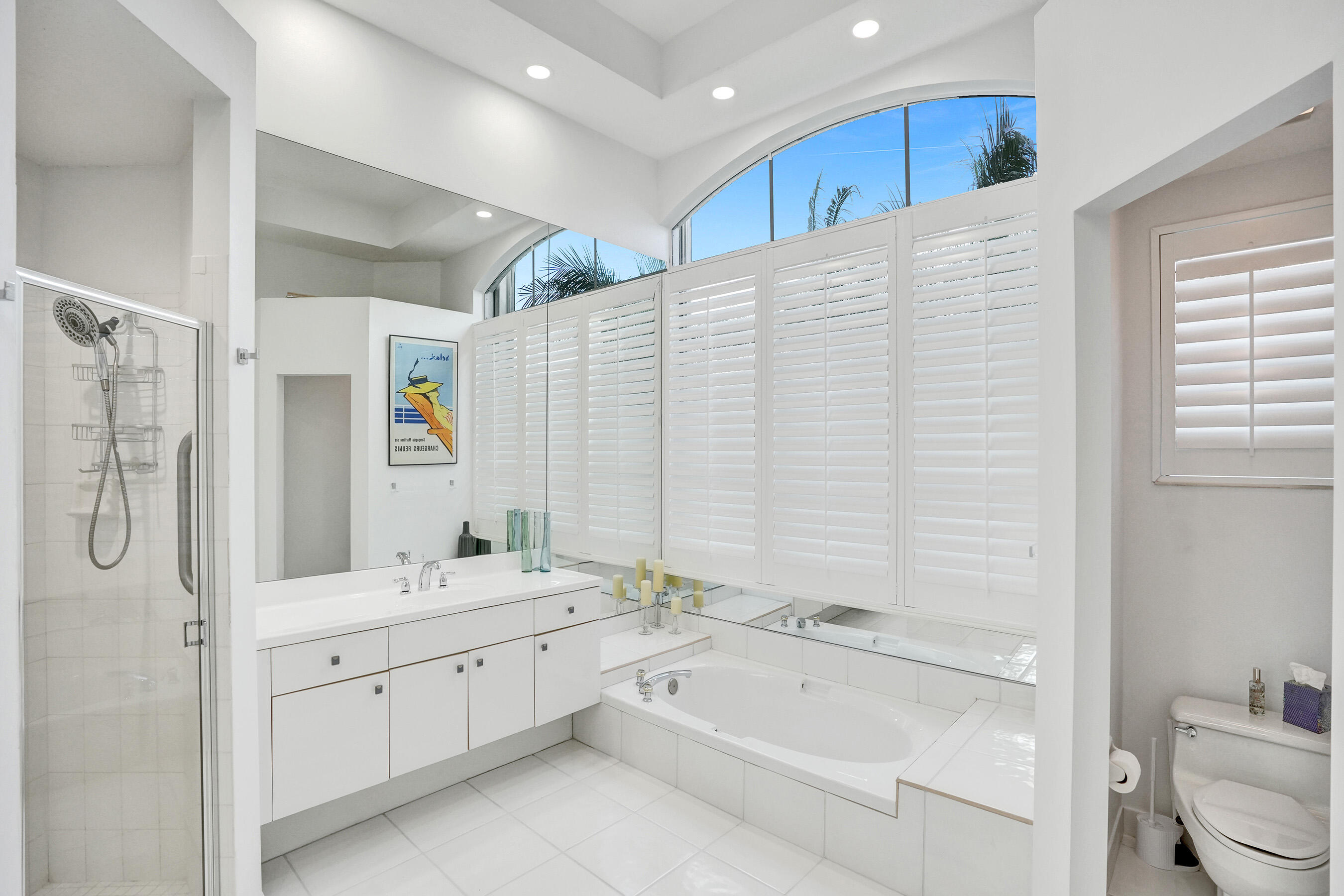 251 Isle Way Property Photo 18
