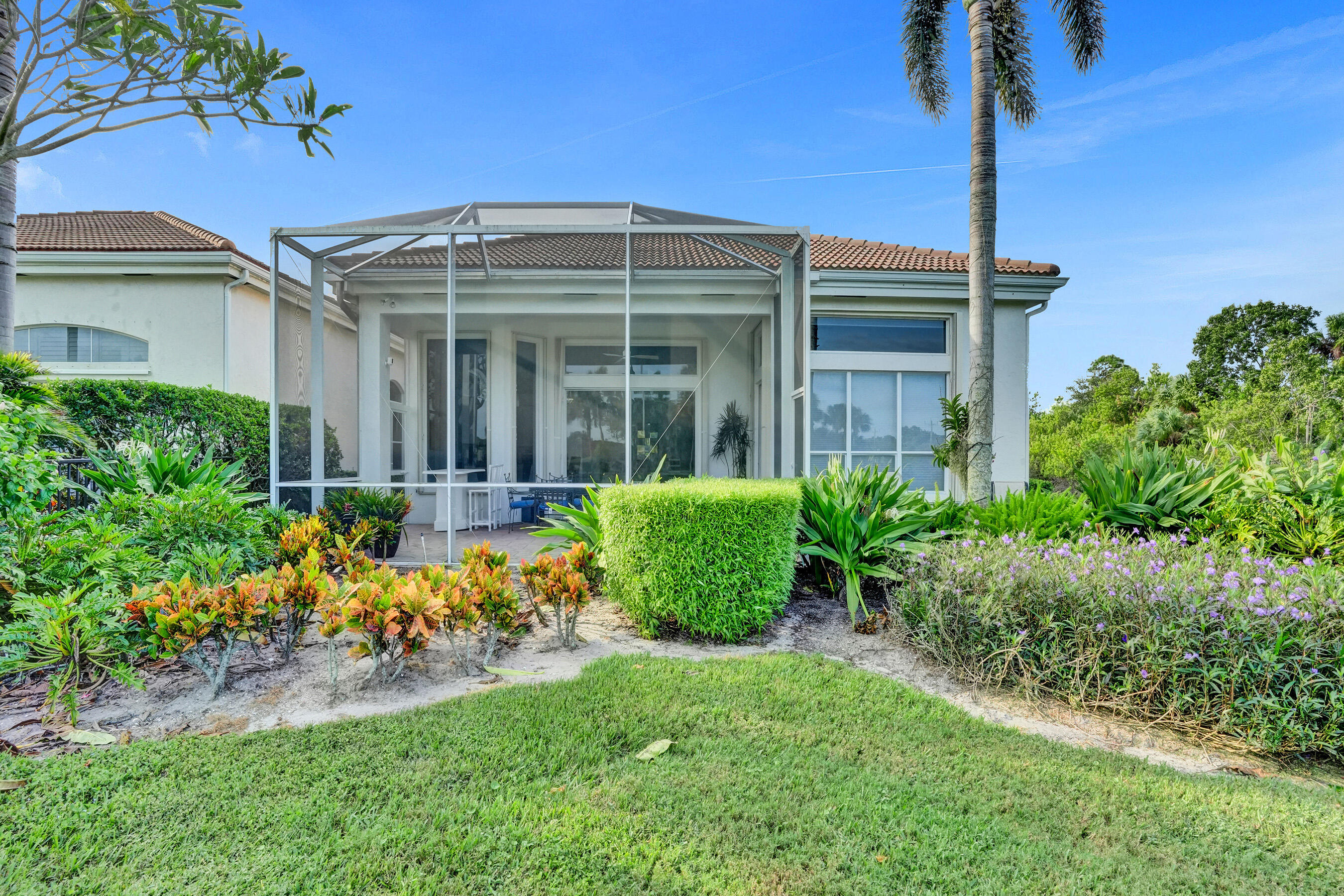 251 Isle Way Property Photo 37