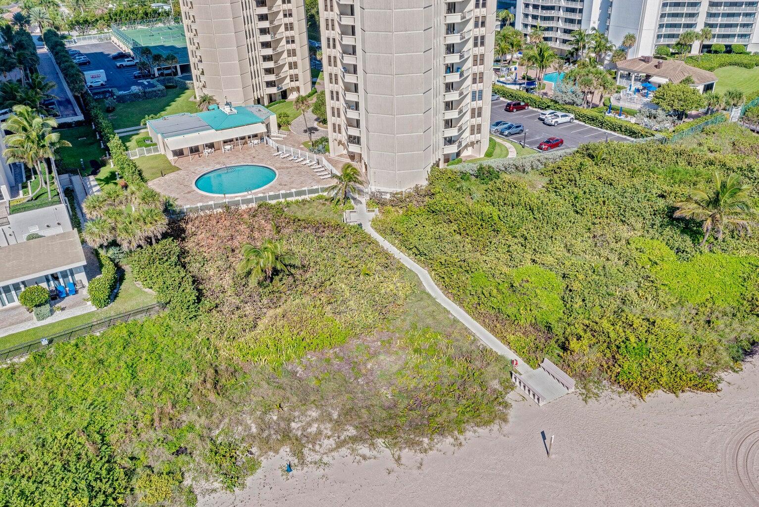 2800 N Ocean Drive B - 6d Property Photo 20