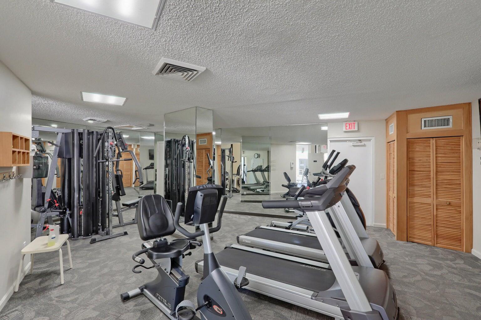 2800 N Ocean Drive B - 6d Property Photo 33