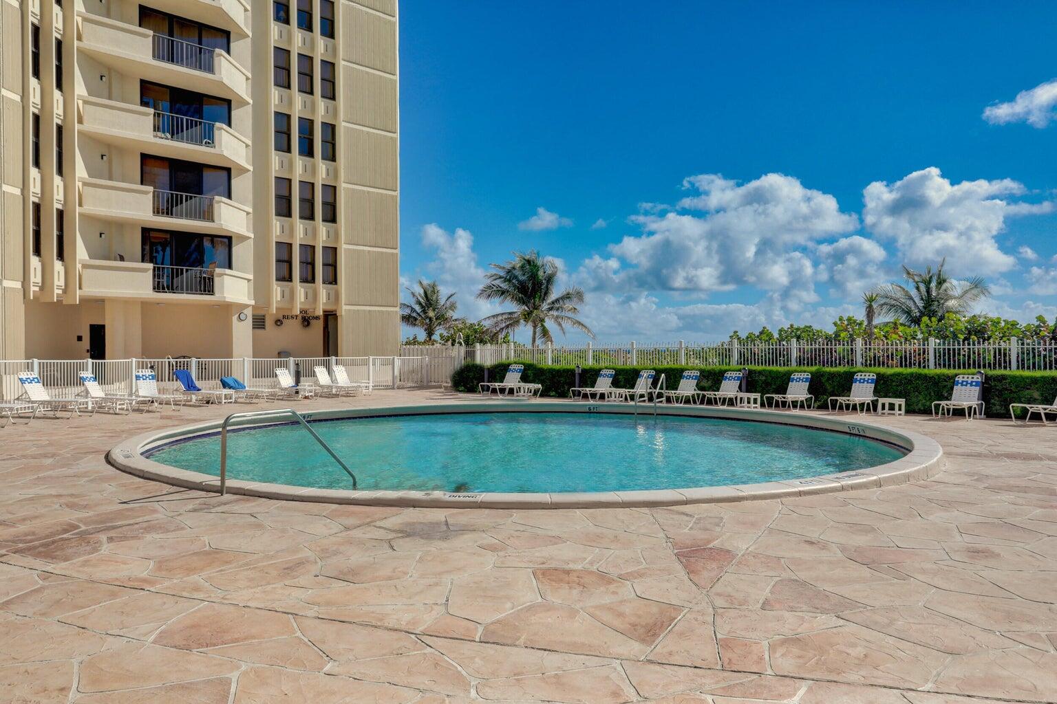 2800 N Ocean Drive B - 6d Property Photo 35