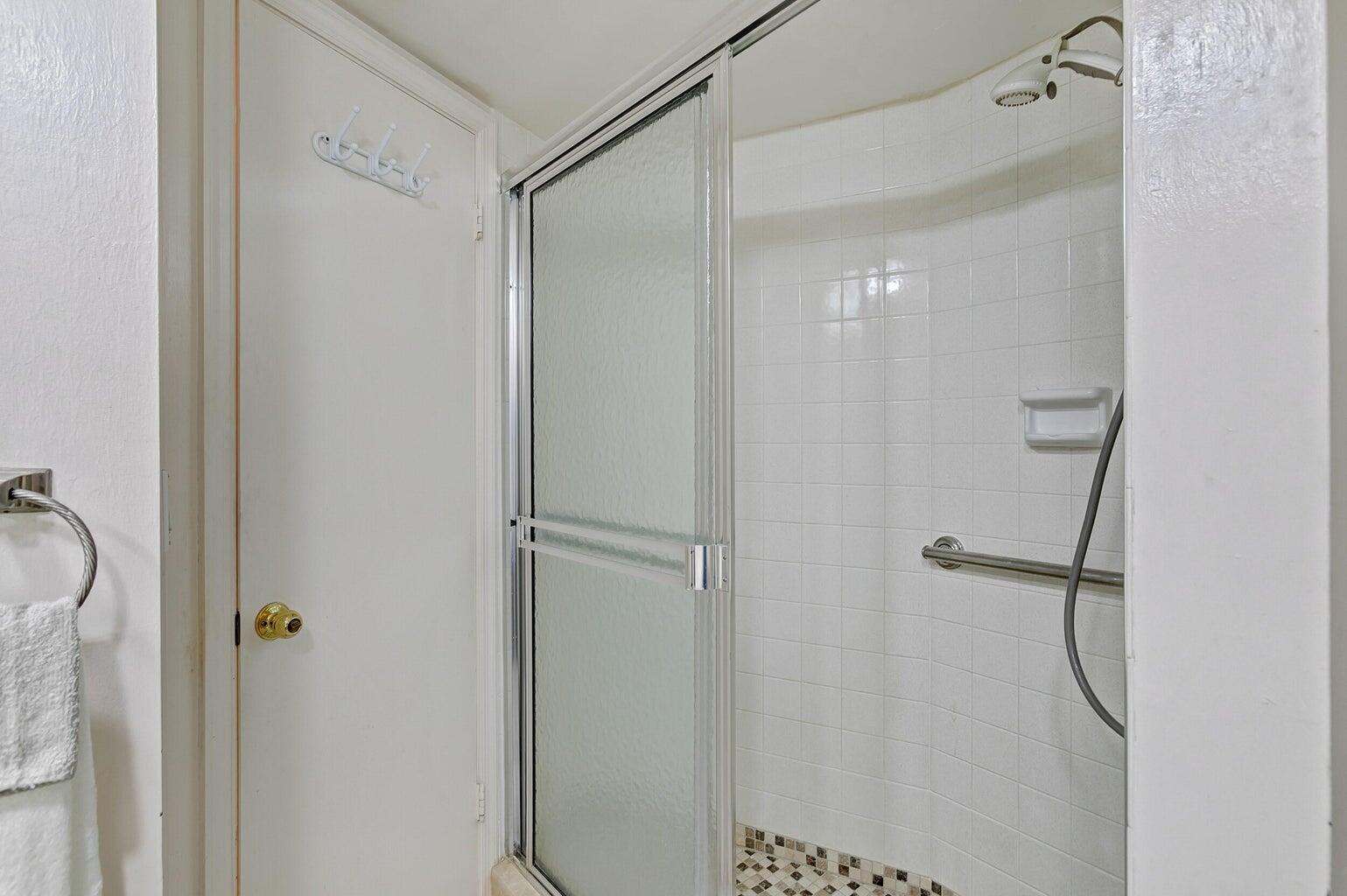 2800 N Ocean Drive B - 6d Property Photo 44