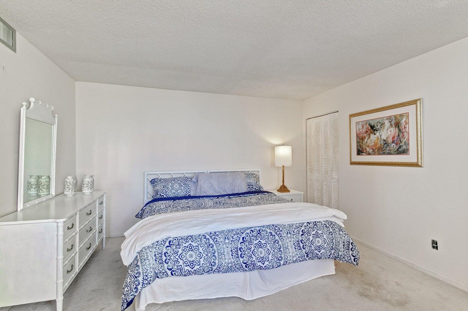 2800 N Ocean Drive B - 6d Property Photo 49