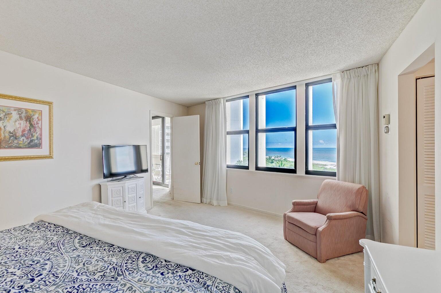 2800 N Ocean Drive B - 6d Property Photo 51