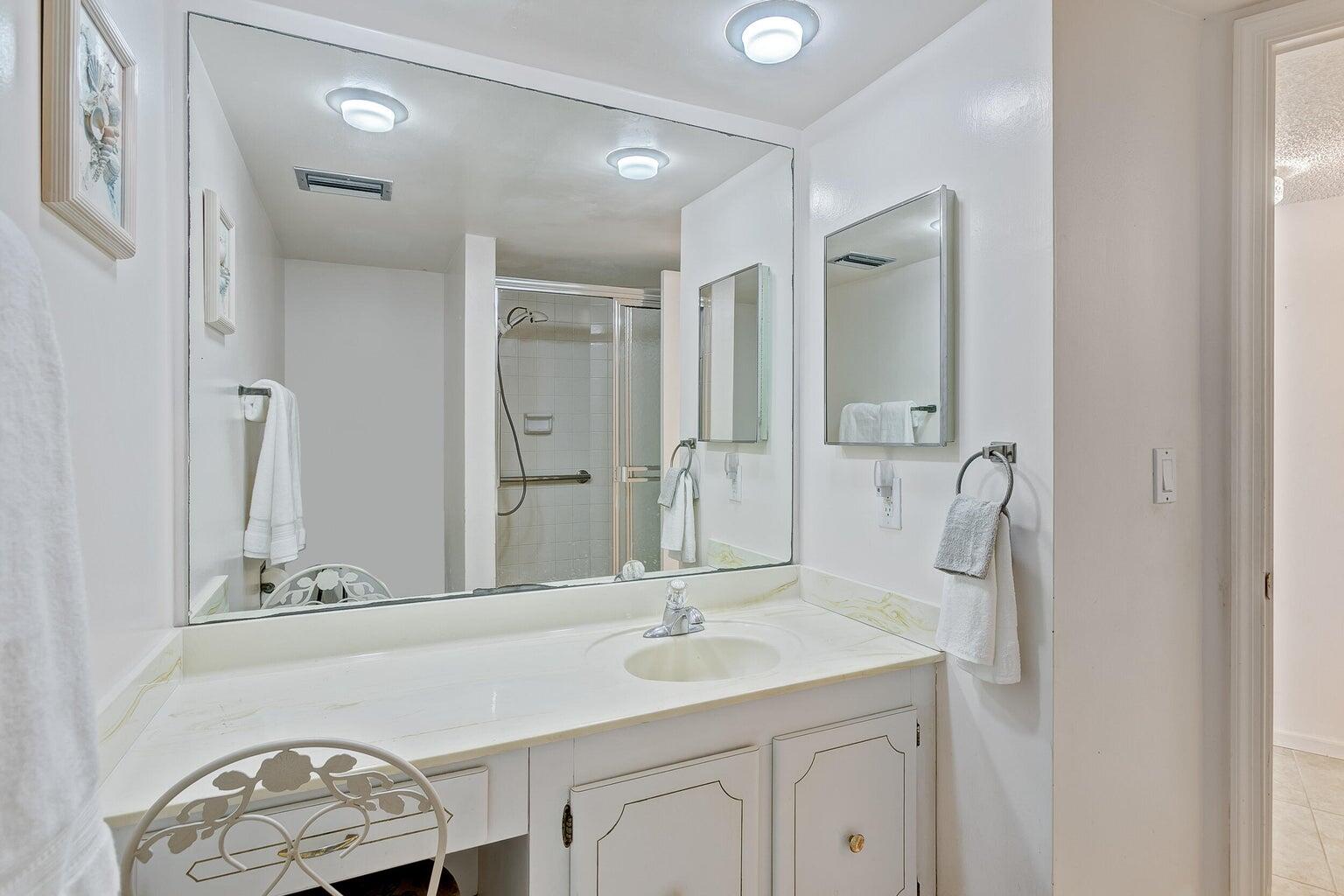 2800 N Ocean Drive B - 6d Property Photo 56