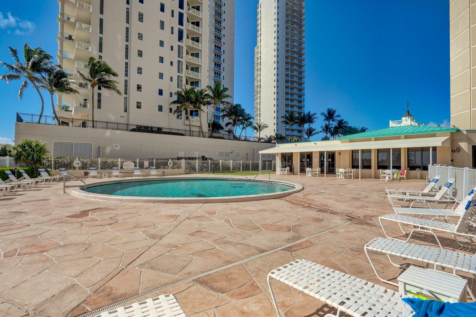 2800 N Ocean Drive B - 6d Property Photo 57