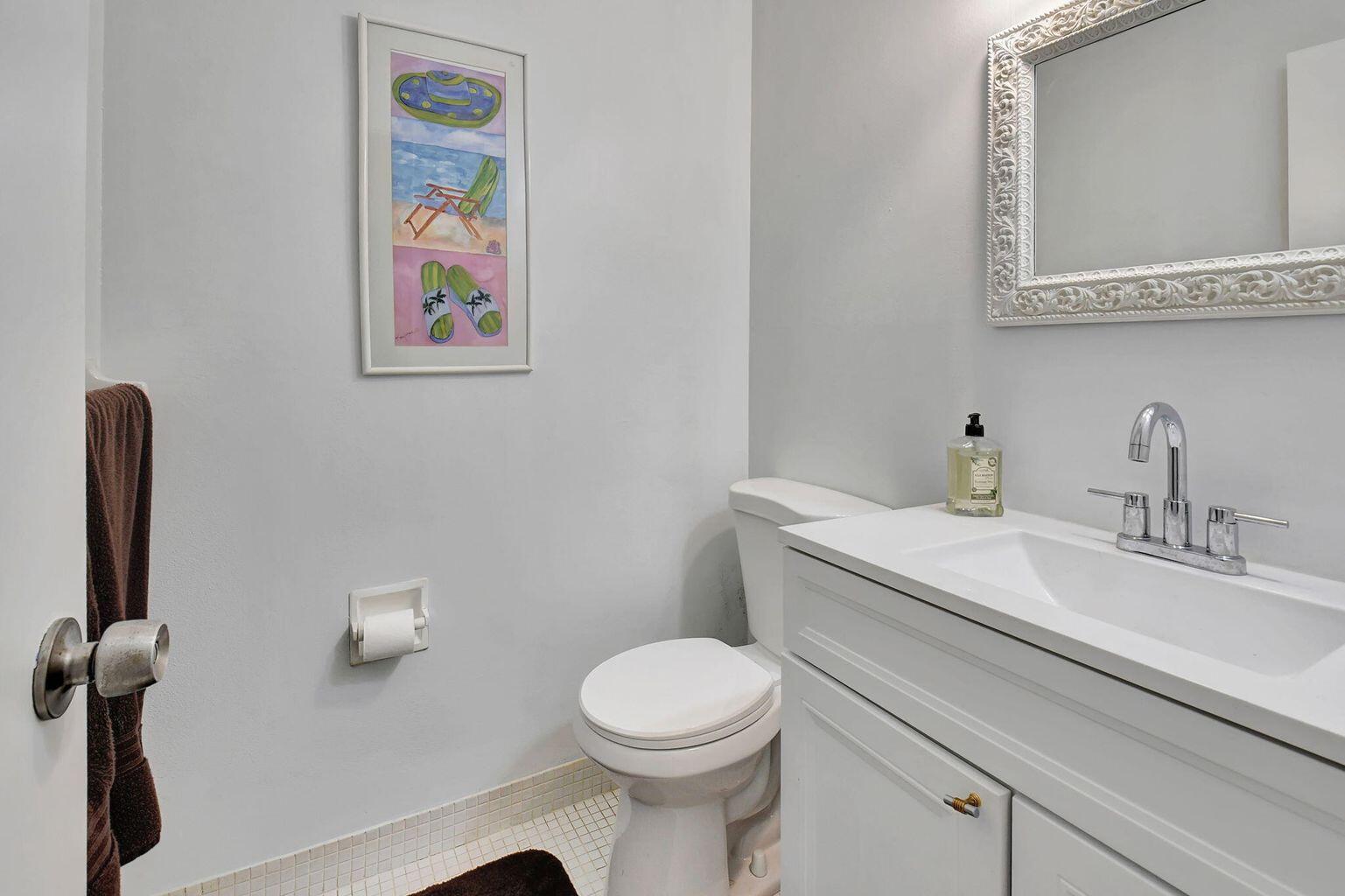 170 High Point Terrace E Apt B Property Photo 10