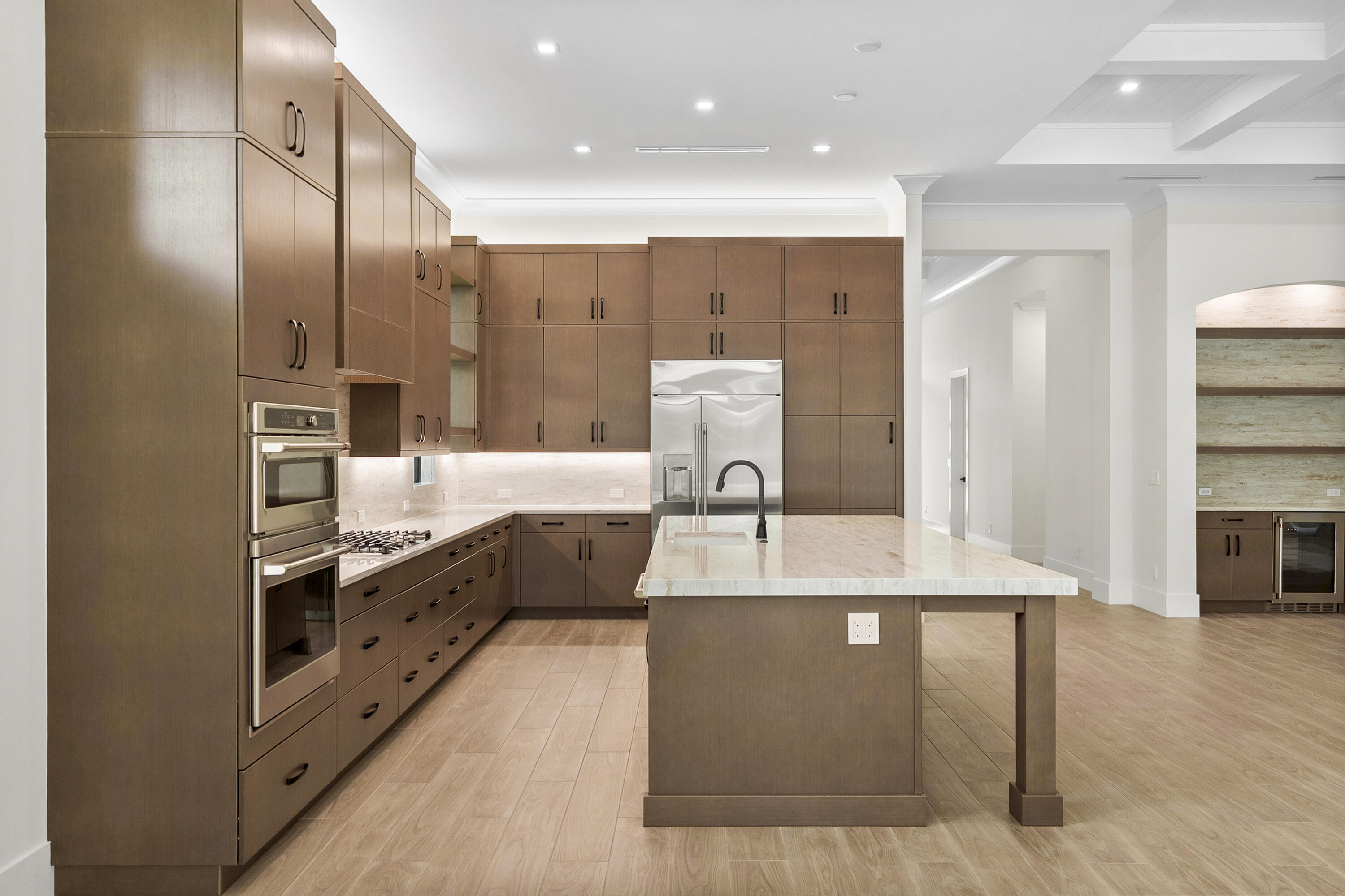 9160 Seaglass Court Property Photo 8