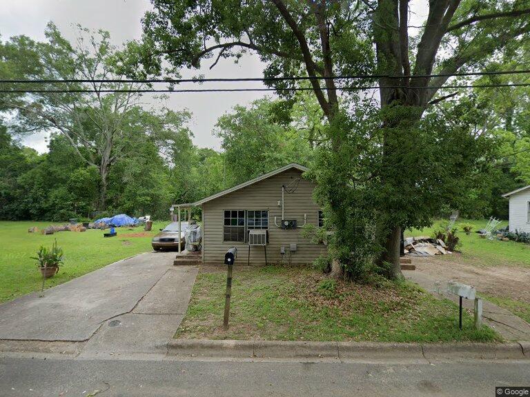 1400 Hernando Drive