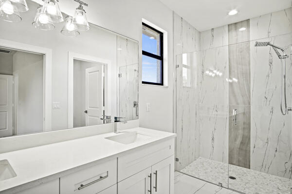 4709 Seagrape Drive Property Photo 13