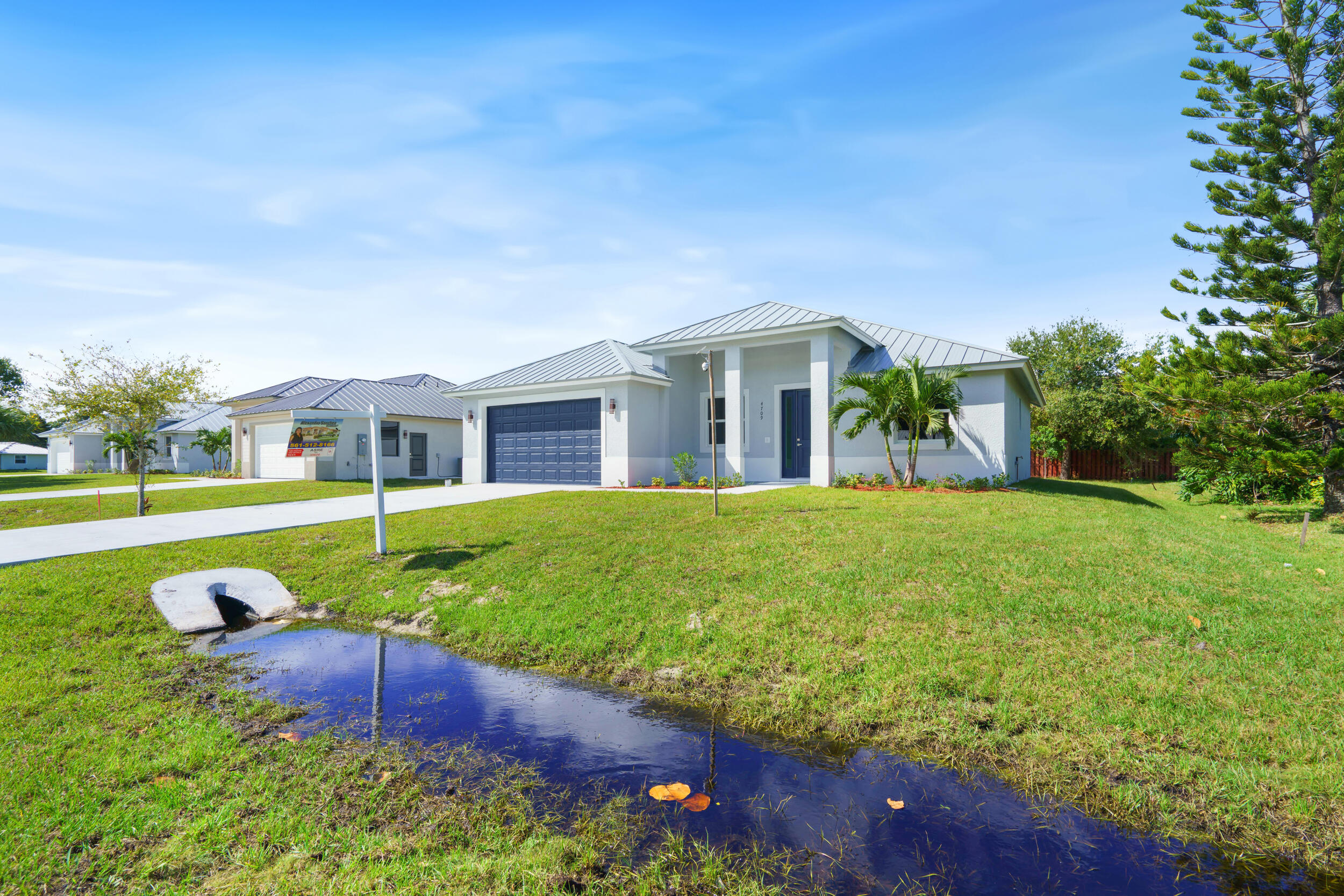 4709 Seagrape Drive Property Photo 28