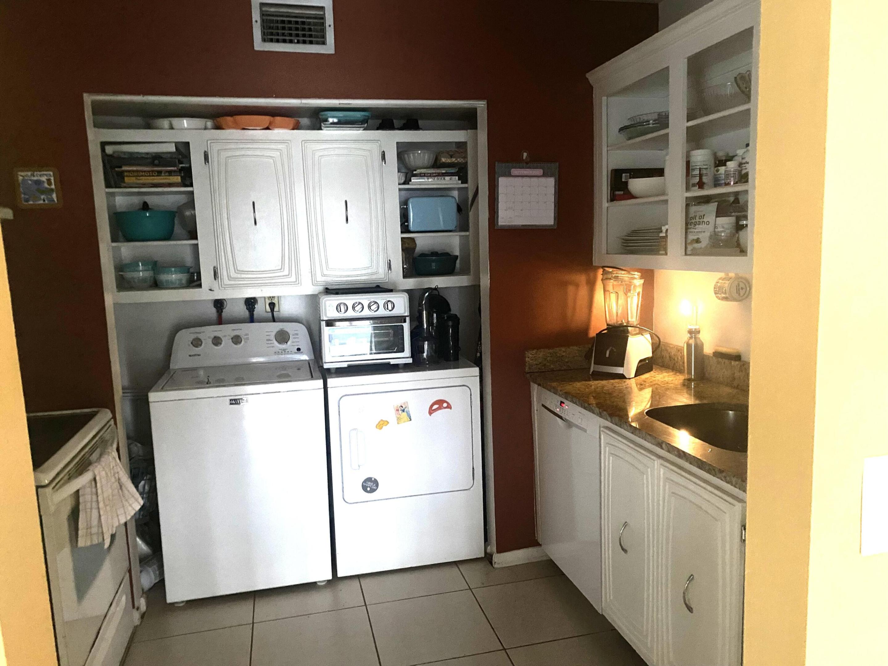 4201 S Ocean Boulevard K3 Property Photo 8