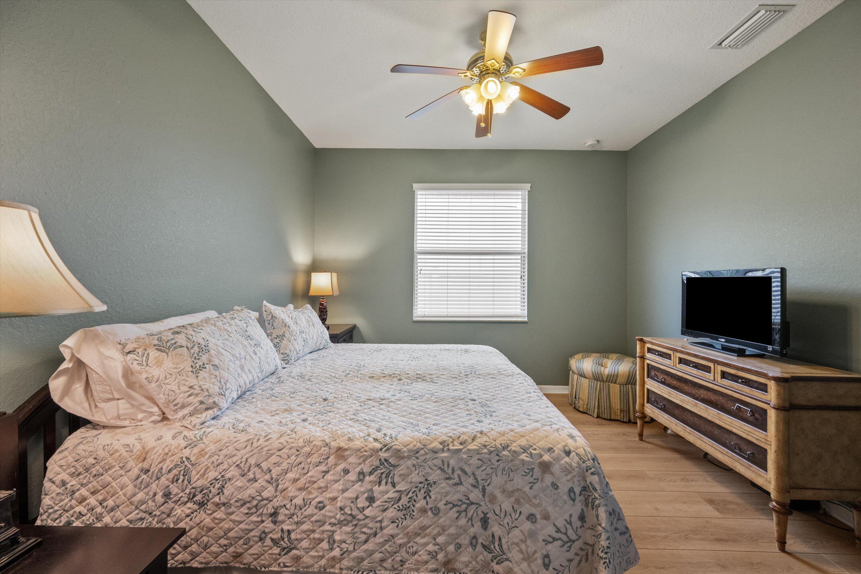 2981 Dovedale Court E Property Photo 15