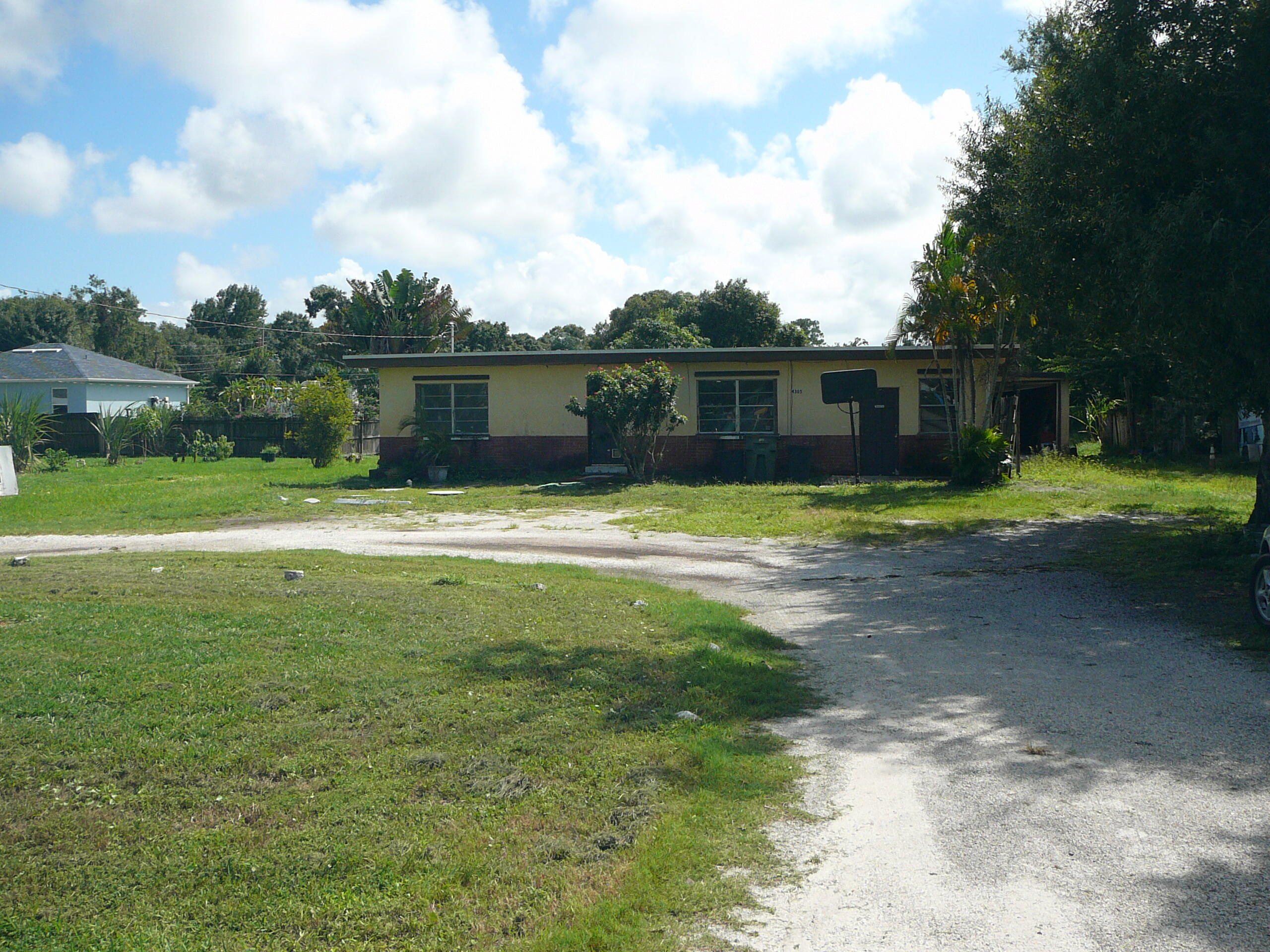 4305 Metzger Road Property Photo 2
