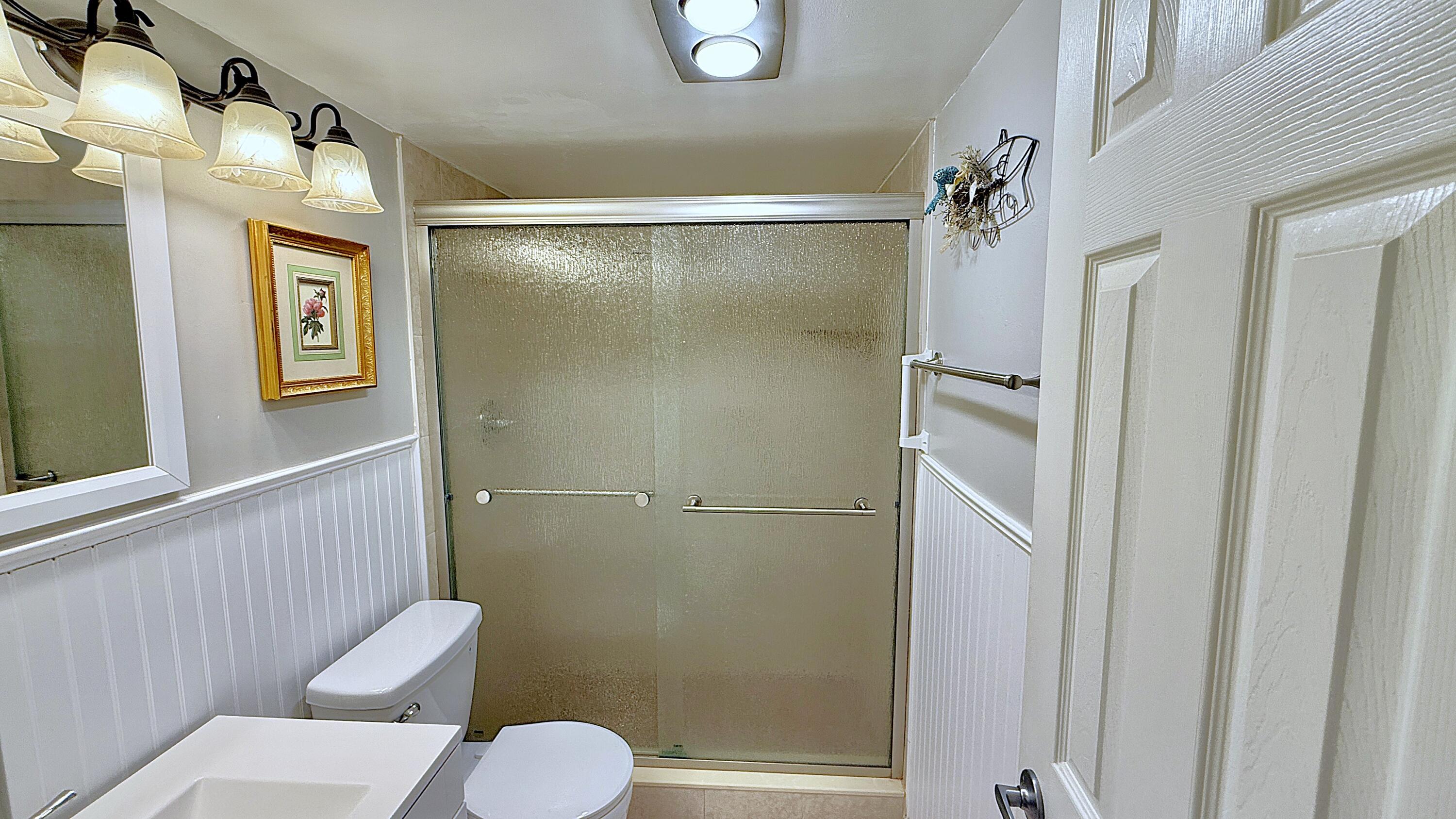 294 Farnham M 294 Property Photo 12