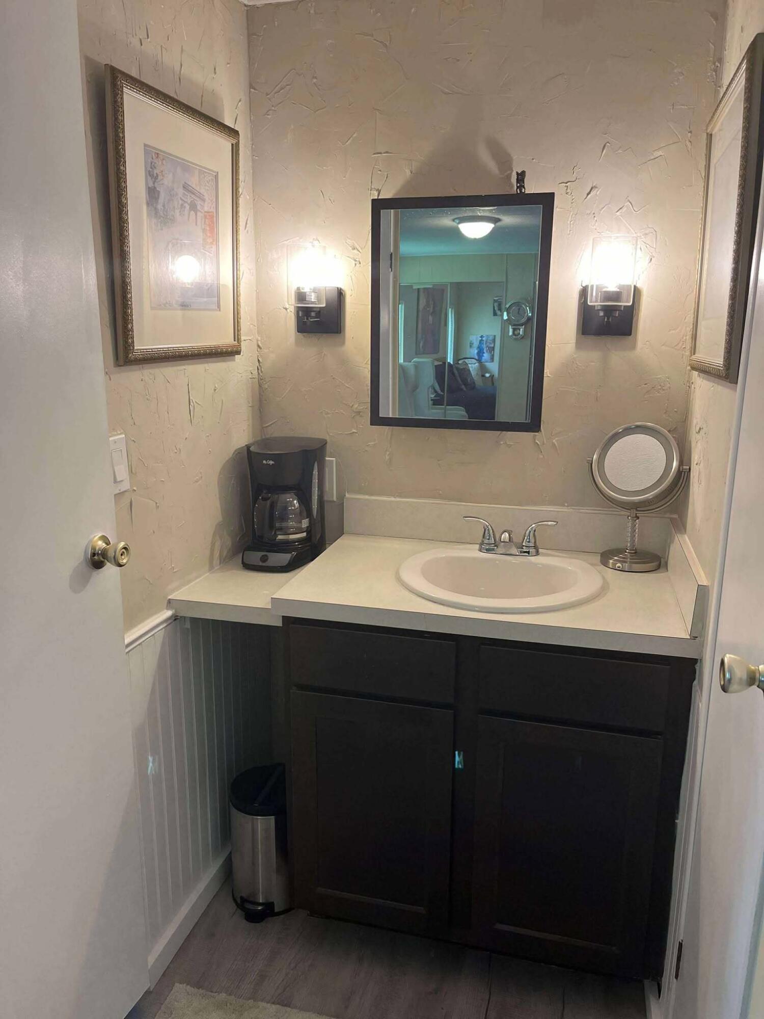 15 La Costa Lane Property Photo 12