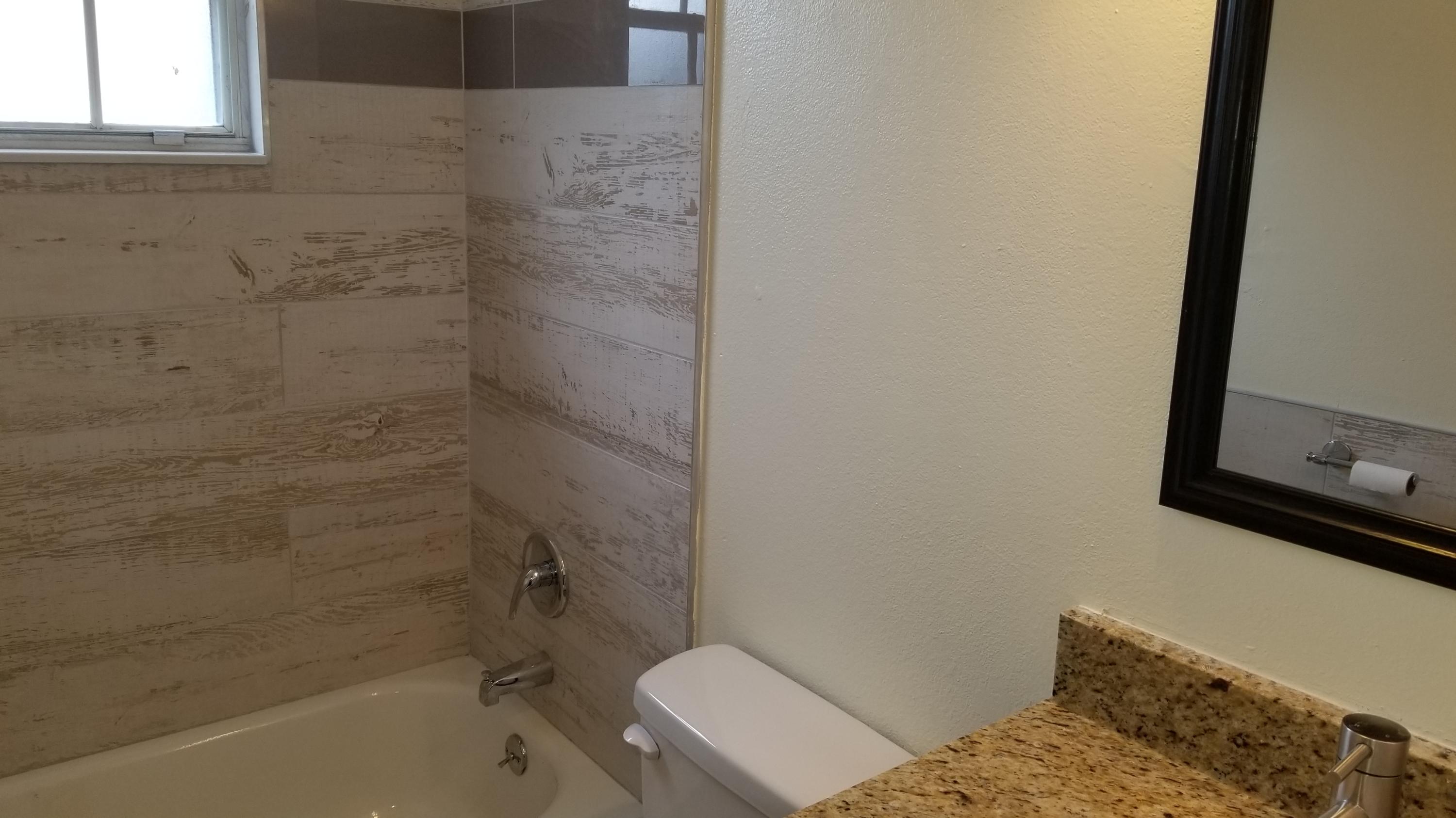 1516 Se Royal Green Circle G-103 Property Photo 12
