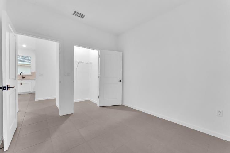 1133 Haven Circle Property Photo 18