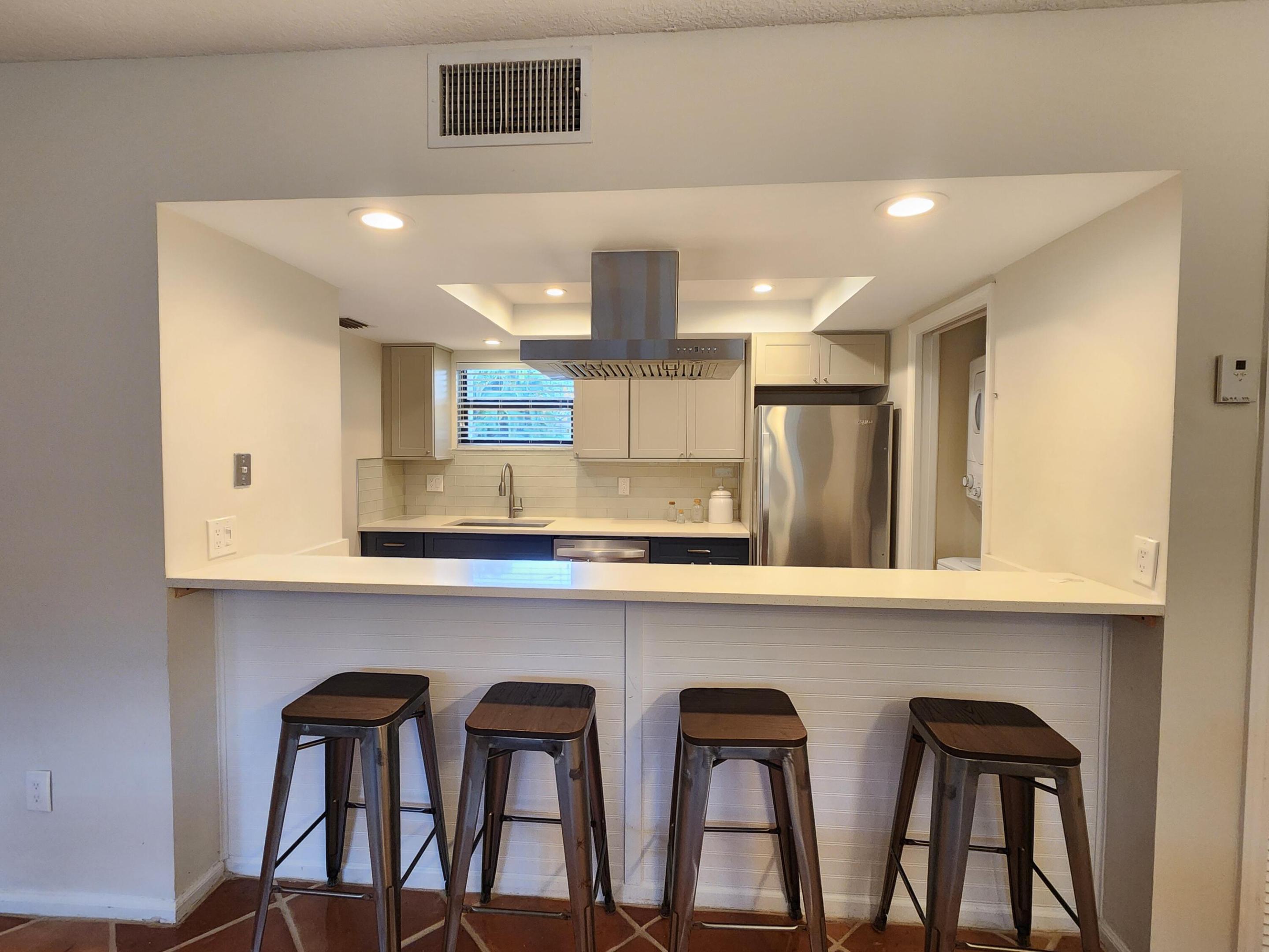 11863 Wimbledon Circle 416 Property Photo 12