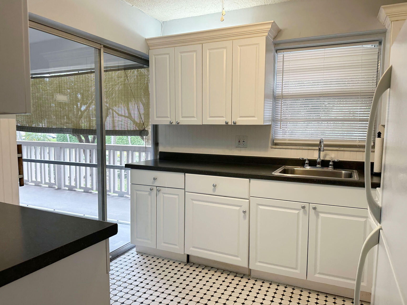 100 Royal Palm Way 2010 Property Photo 10