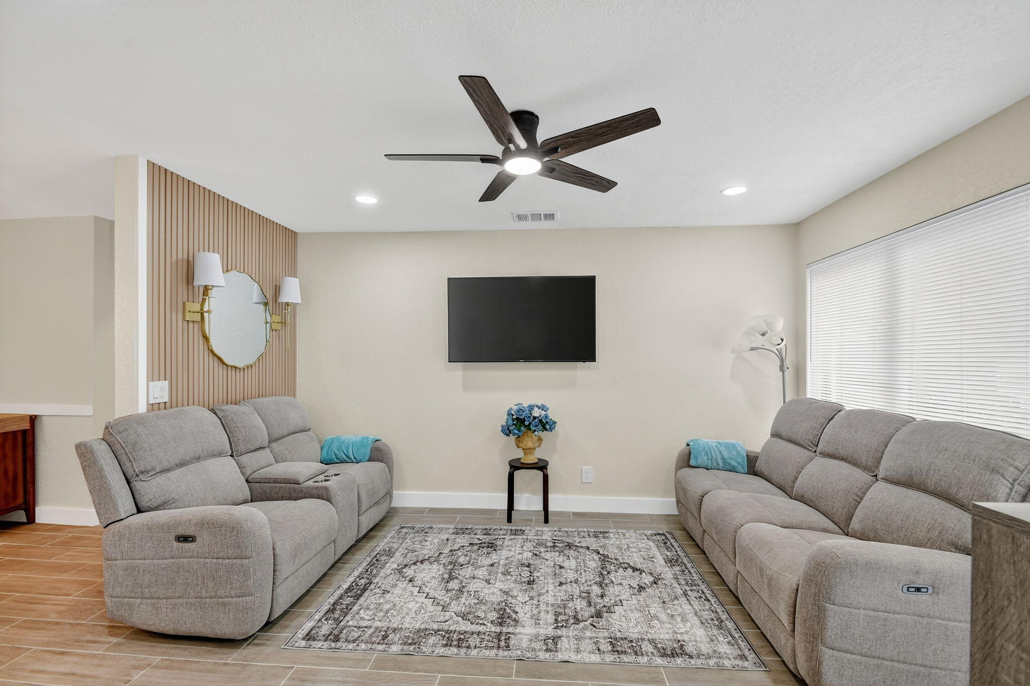 5008 Parker Avenue Property Photo 6