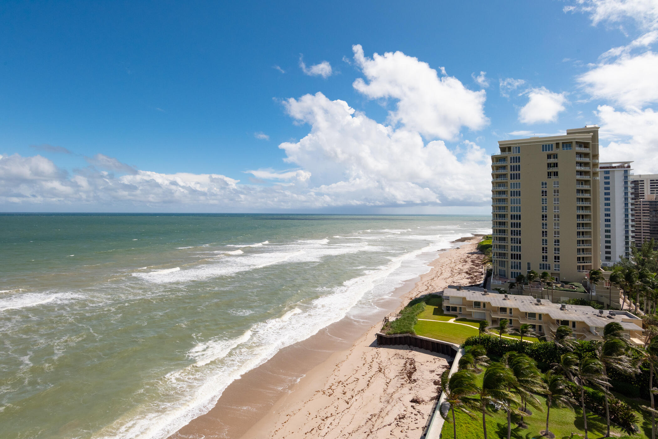5070 N Ocean Drive 10a Property Photo 17
